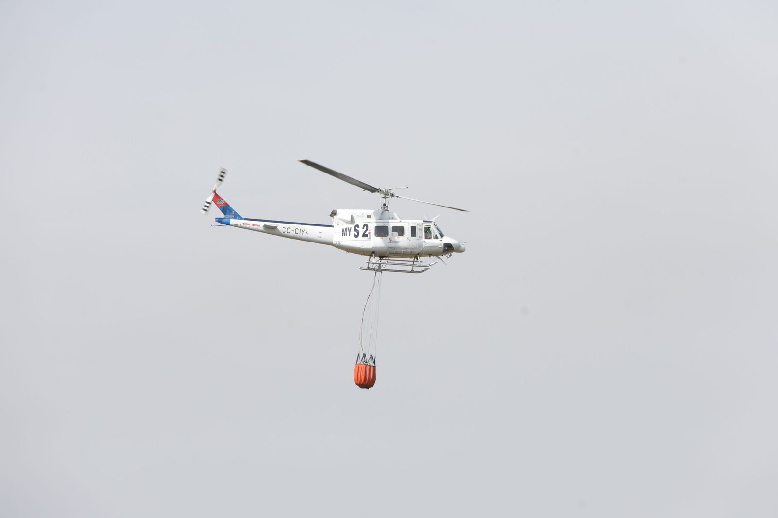 GALERÍA | Las imágenes de la lucha contra el fuego en Puercas