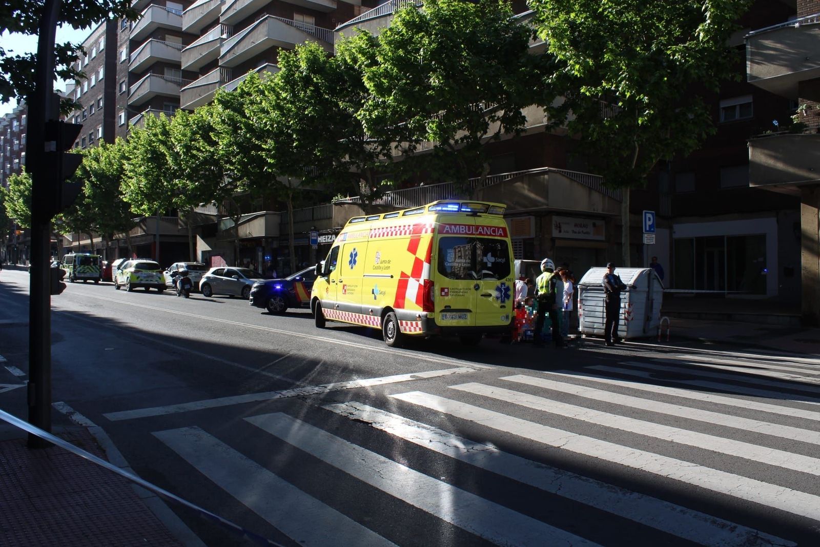 Grave atropello a una mujer en la avenida de Comuneros