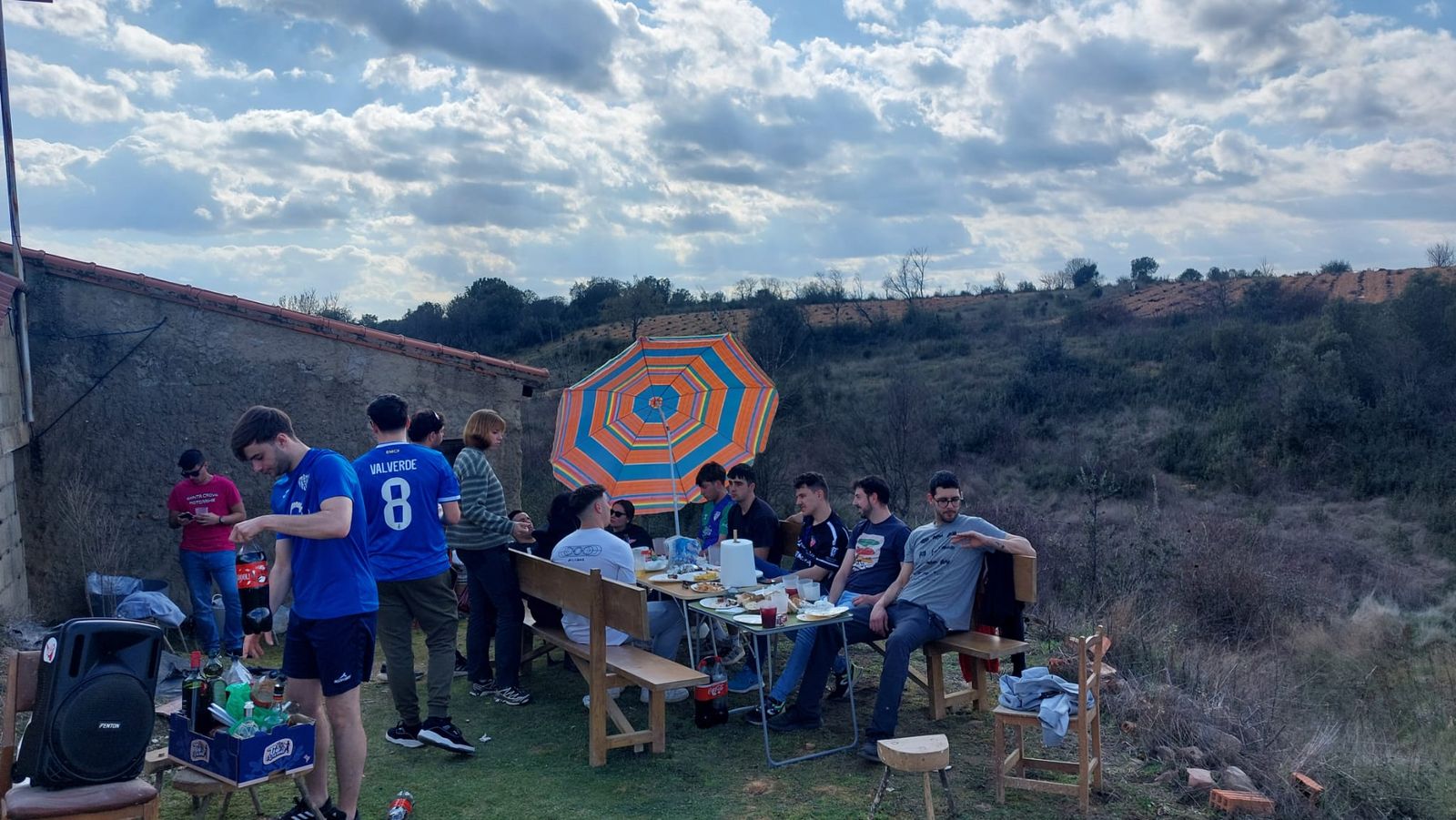 Familiares y amigos celebran la tradición del Tortillero