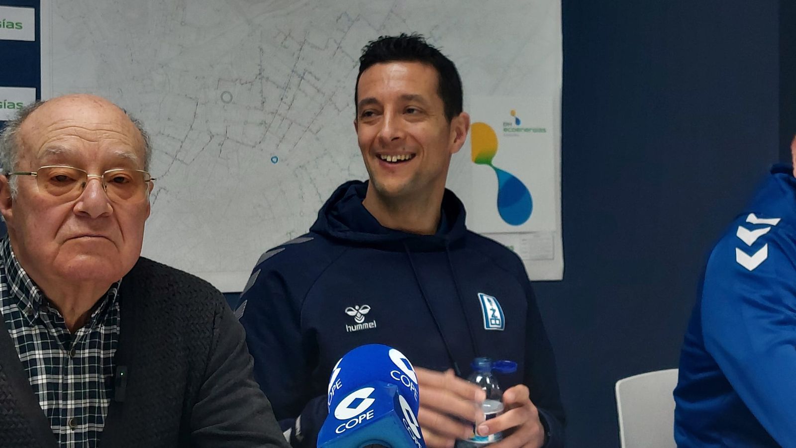 Saulo Hernández en rueda de prensa