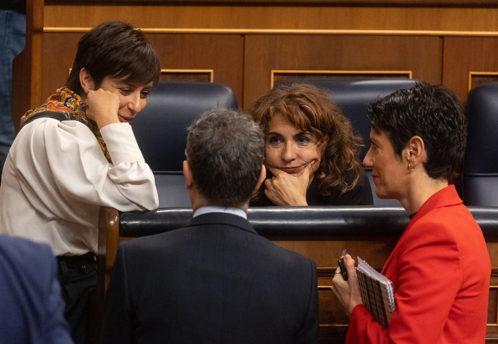 La ministra de Vivienda, Isabel Rodríguez; el ministro de la Presidencia, Relaciones con las Cortes y Justicia, Félix Bolaños, la vicepresidenta primera y ministra de Hacienda, María Jesús Montero y la ministra de Inclusión, Seguridad Social y Migra - Eduardo Parra - Europa Press