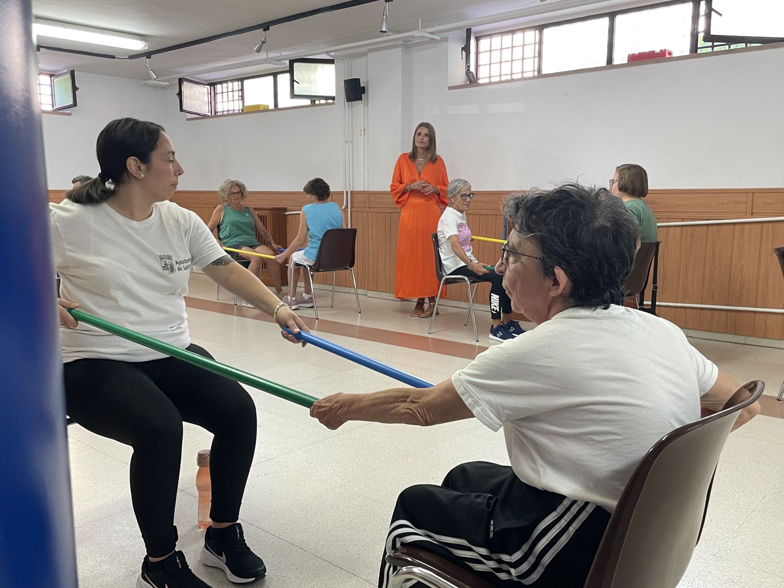 Cerca de 200 personas mayores participan en el programa municipal 'Me Mantengo Activo en Verano' dirigido al fomento del envejecimiento activo. Foto de archivo