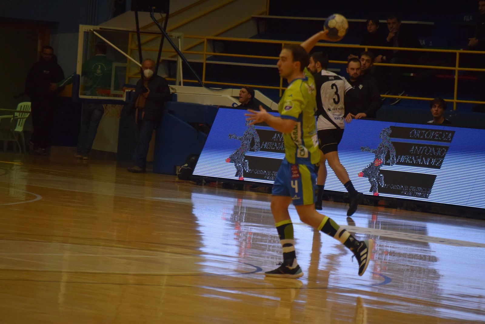balonmano-zamora-zarautz-53
