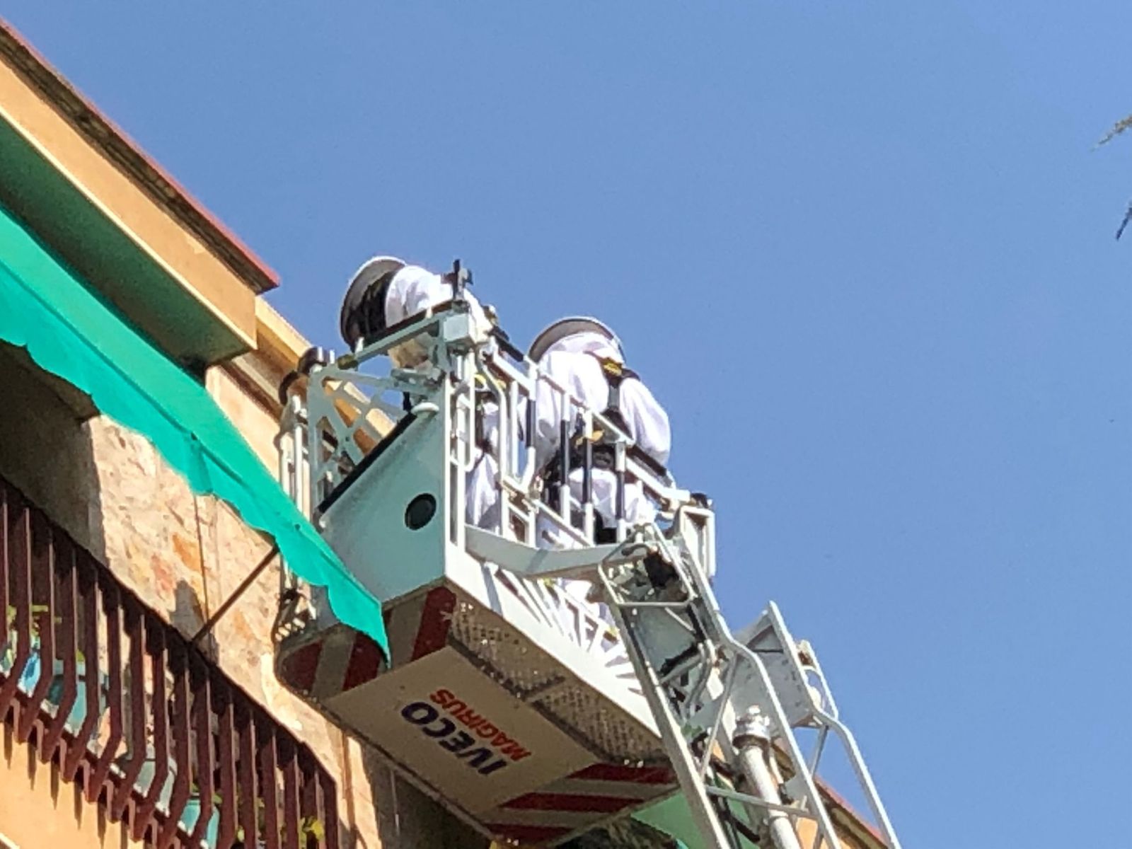 colmenas-en-crespo-rasco-n-3