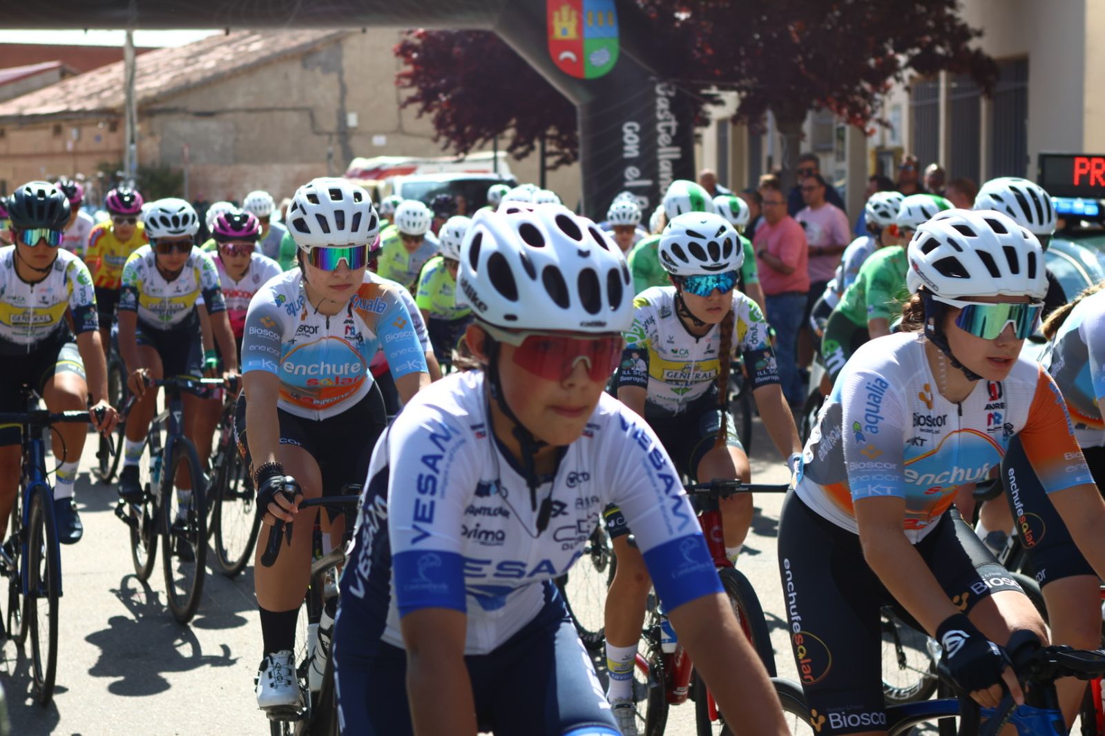 Primera etapa de la Vuelta Ciclista Salamanca Femenina