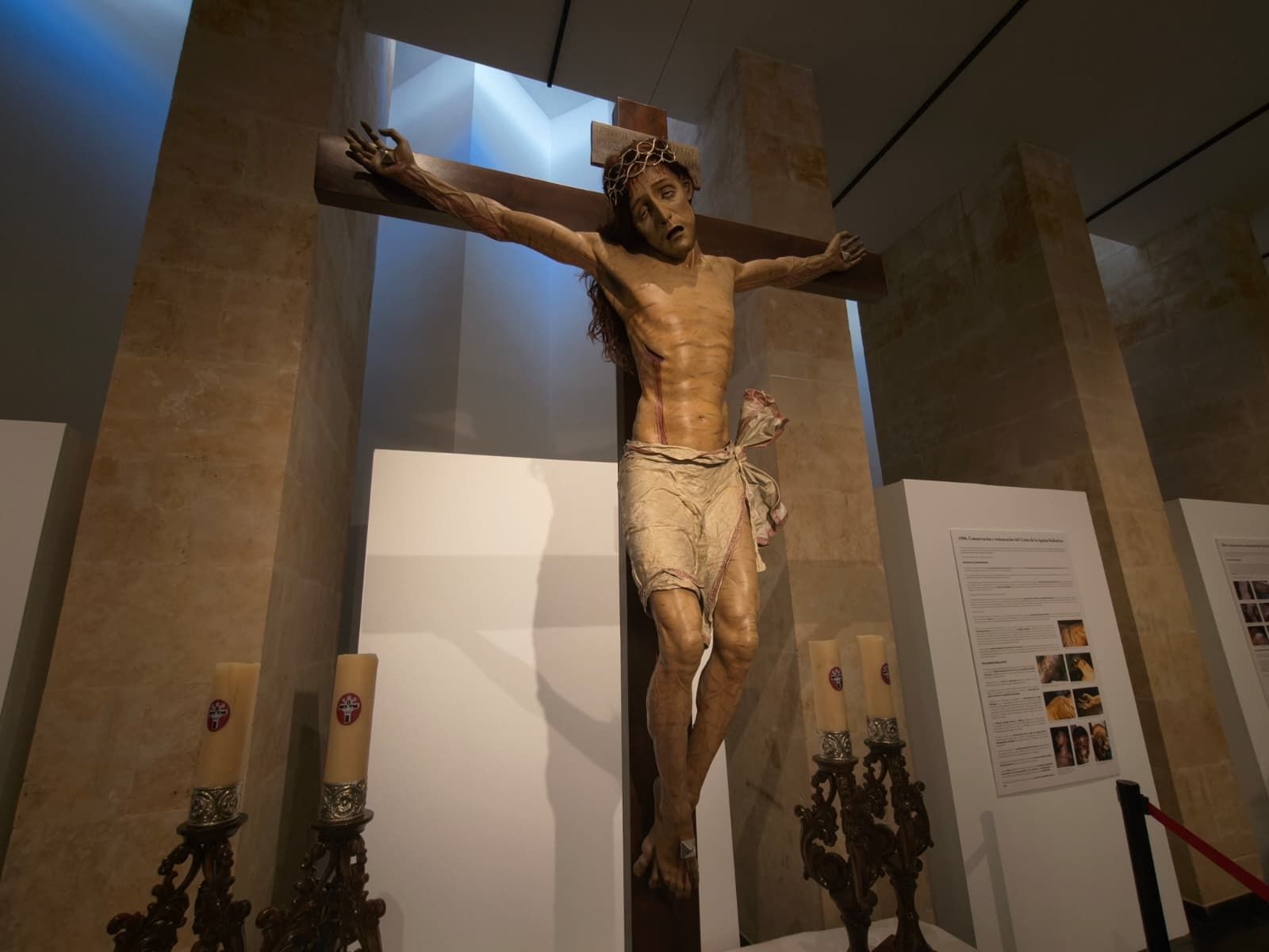 El Cristo Redentor cumple 500 años con una exposición que ahonda en su historia