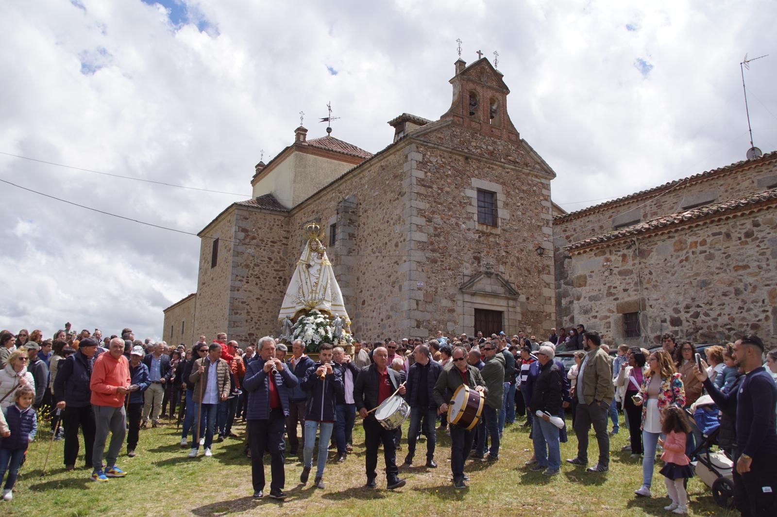 whatsapp-image-2024-05-19-at-14-19-46