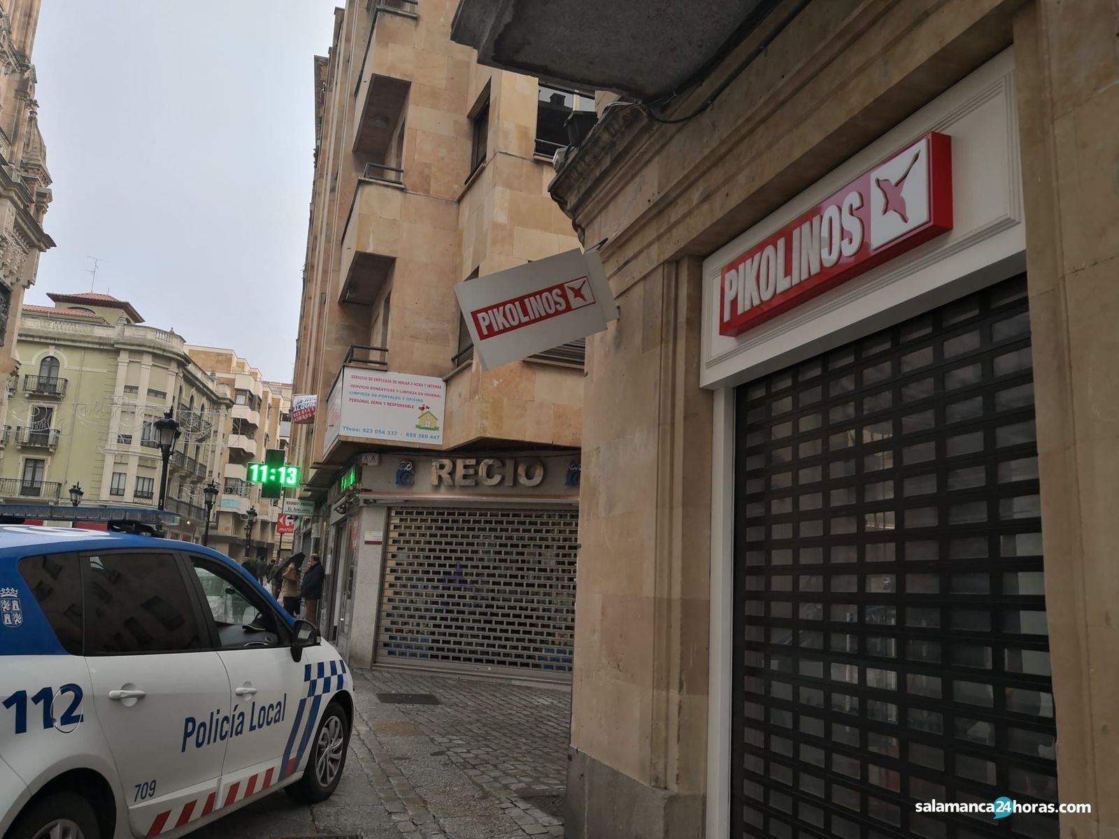 Cartel Bomberos calle Toro 2