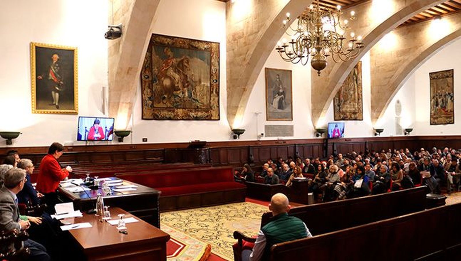 El Claustro de la USAL elige a los miembros de su Junta Electoral y a los representantes de sus comisiones.