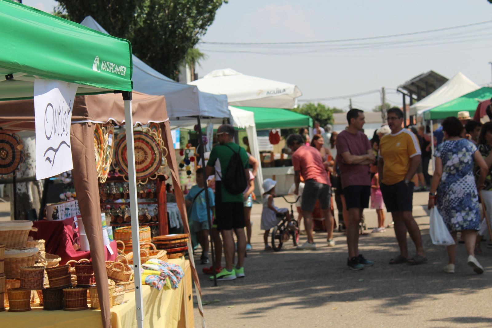 La Vellés. III Feria Popular de Productos de La Armuña