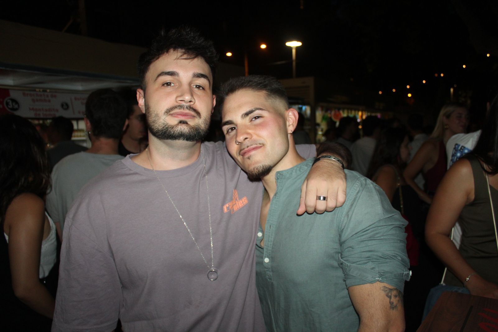 Ambiente en la Feria de Día en la tarde de este sábado