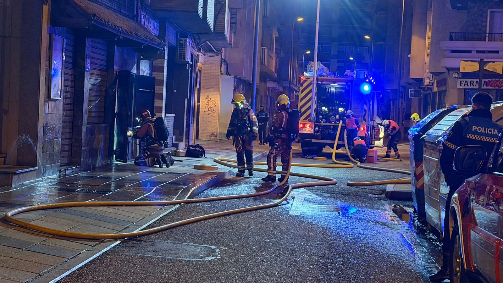 Incendio en un bar en la calle Rodríguez Fabrés