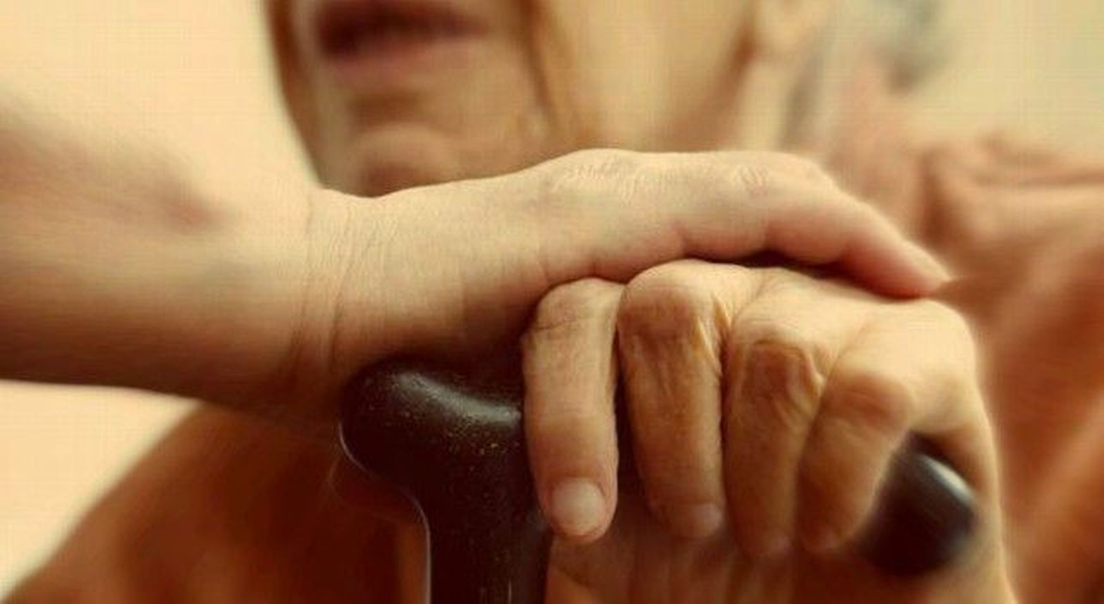 1525940203965Mujerdependenciadn