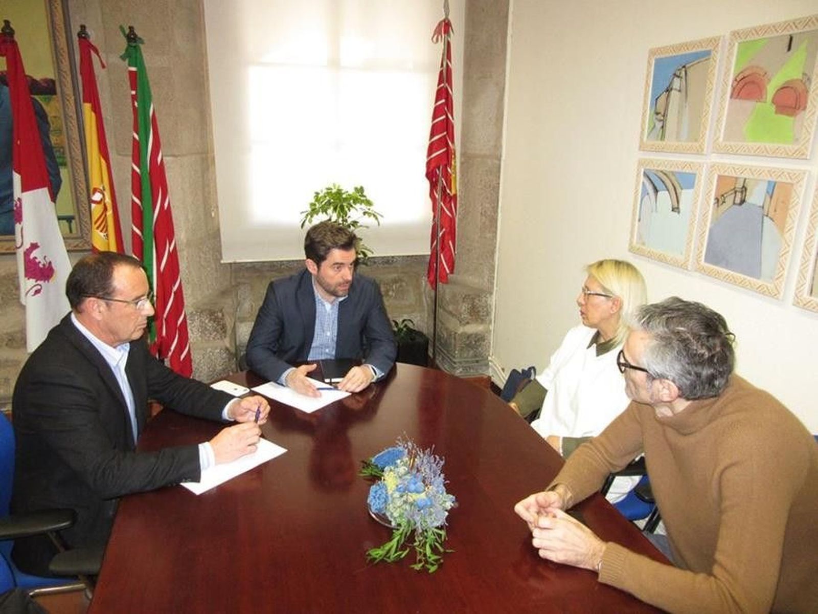 Ayto. Zamora. 24 02 18. Reunión Ayuntamiento y Asociación Vecinos Casco Antiguo (Copy)