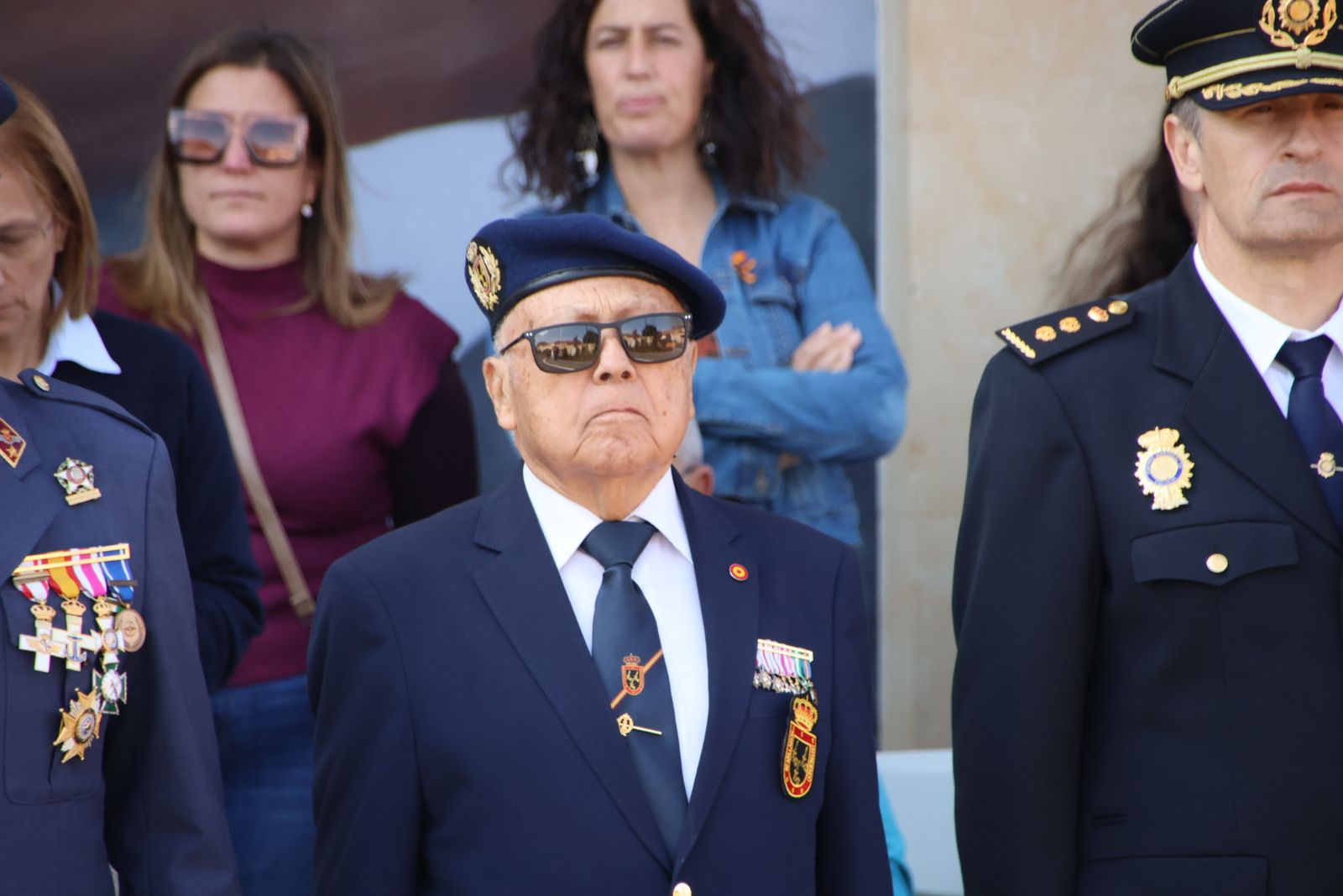 Inauguración glorieta a la Guardia Civil en Villares de la Reina