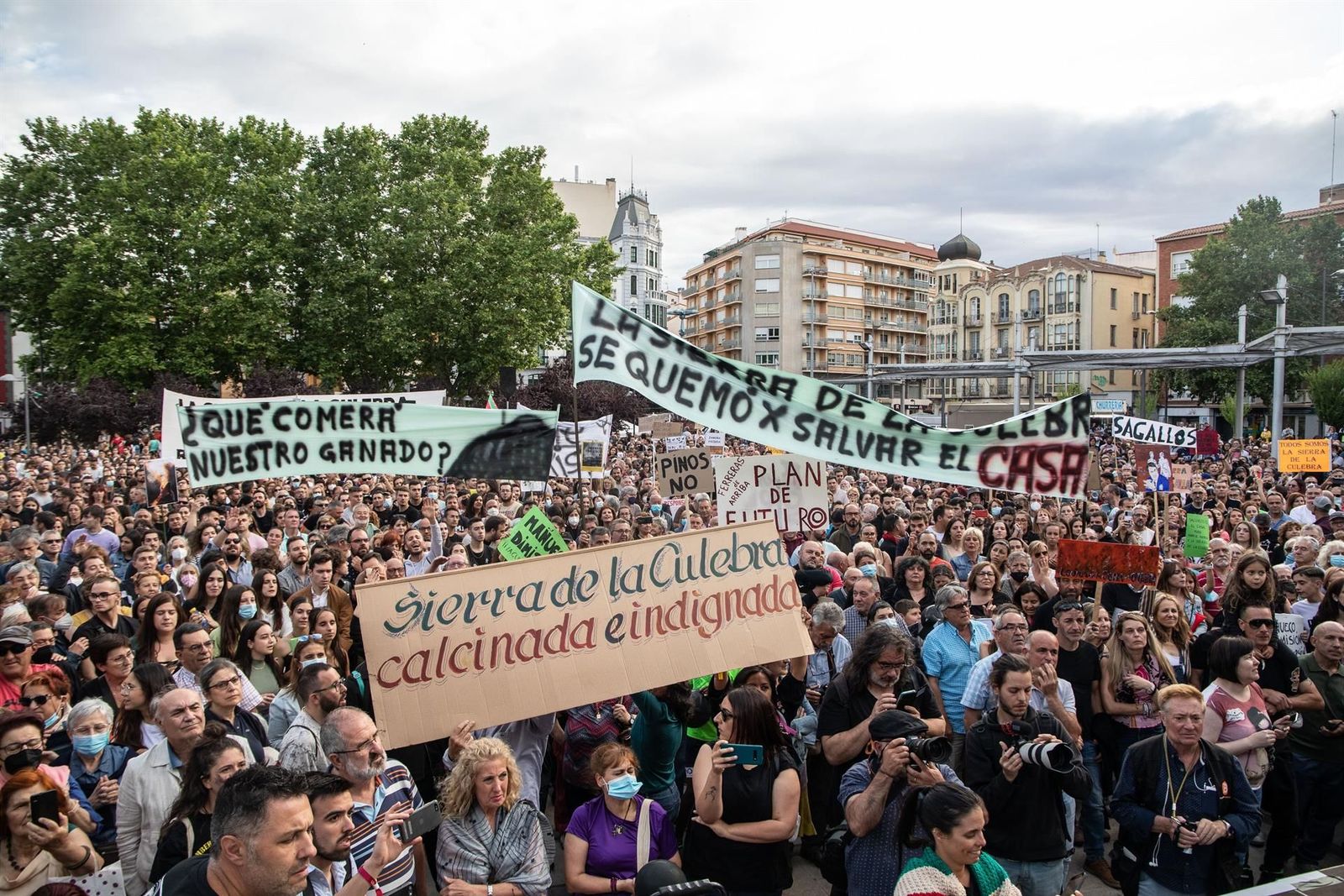 Manifestación de Zamora para reclamar responsabilidades por el incendio en la Sierra de la Culebra. Foto Europa Press