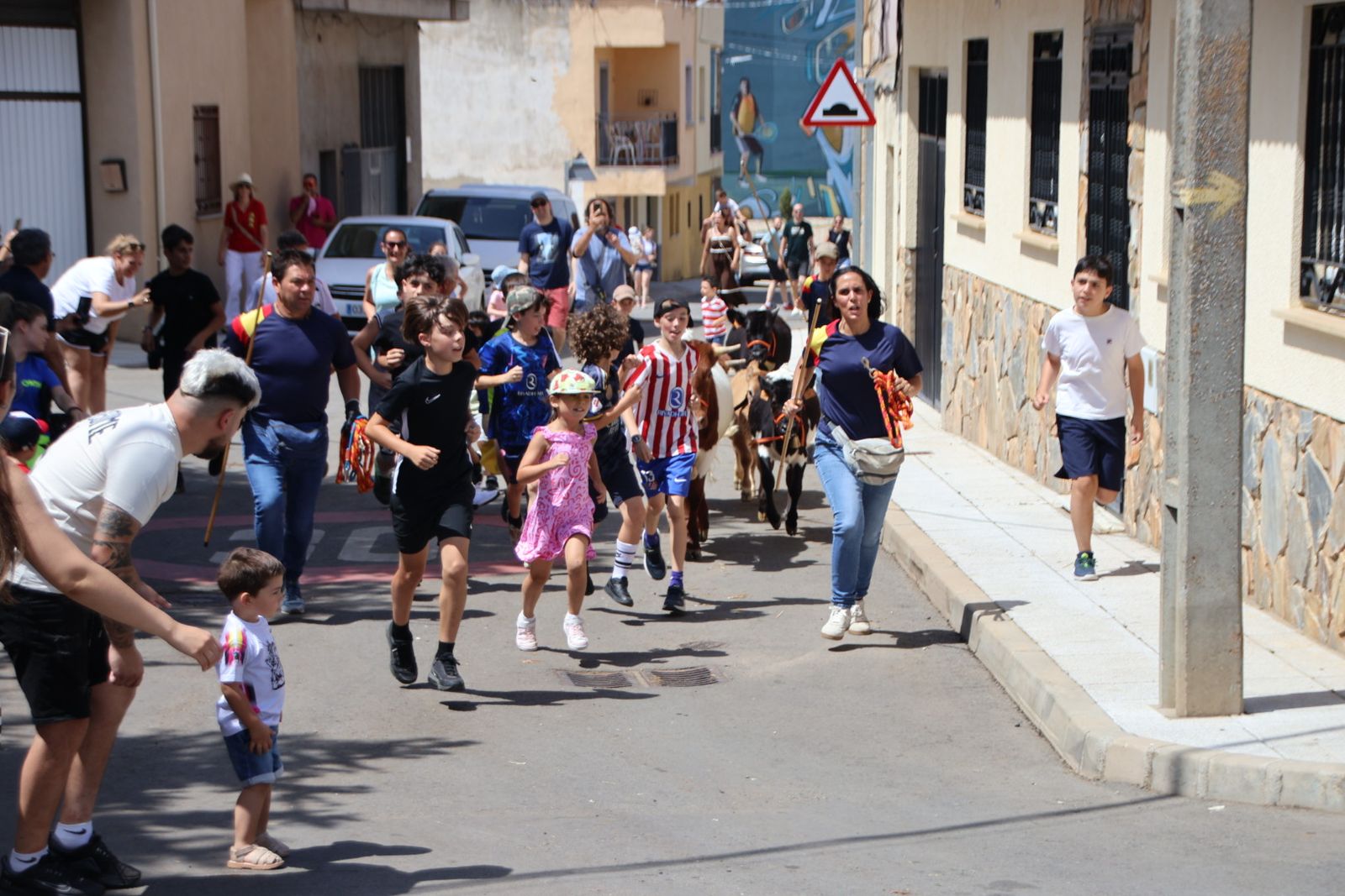 Castellanos de Villiquera, encierro infantil