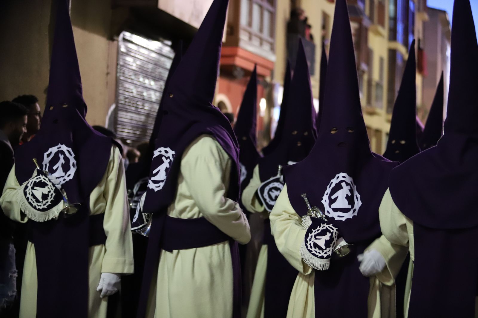 Cofradía del Vía Crucis 2022. Foto María Lorenzo  (7)