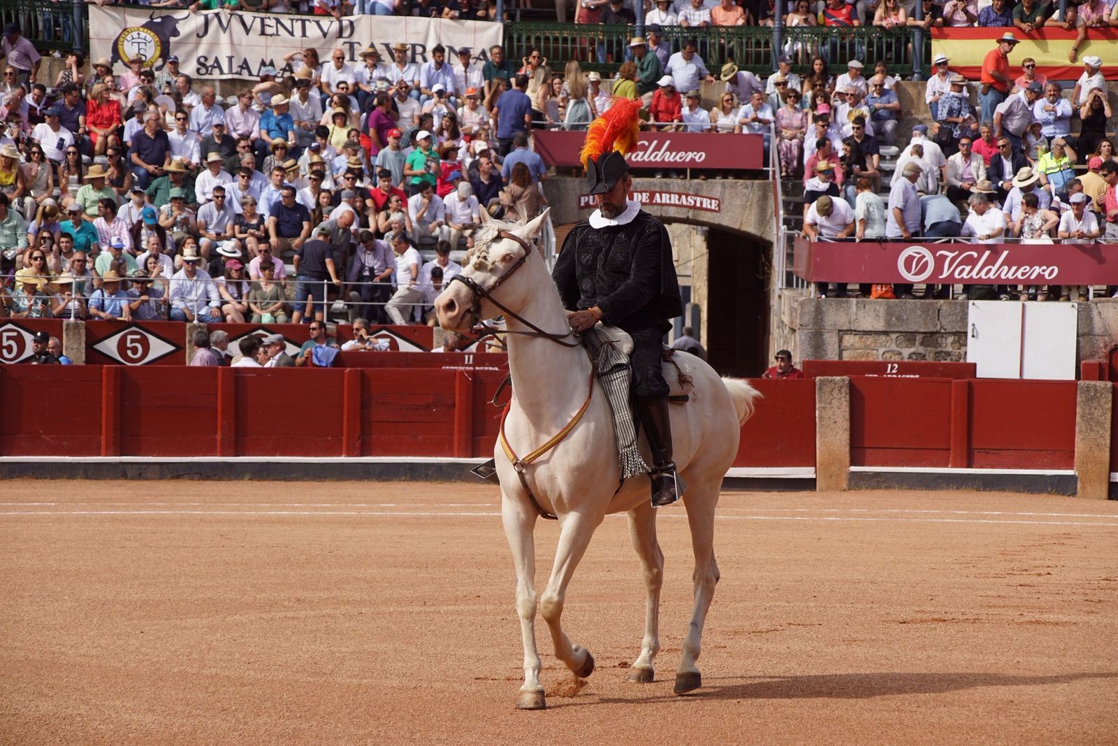 whatsapp-image-2025-06-14-at-21-31-05-1