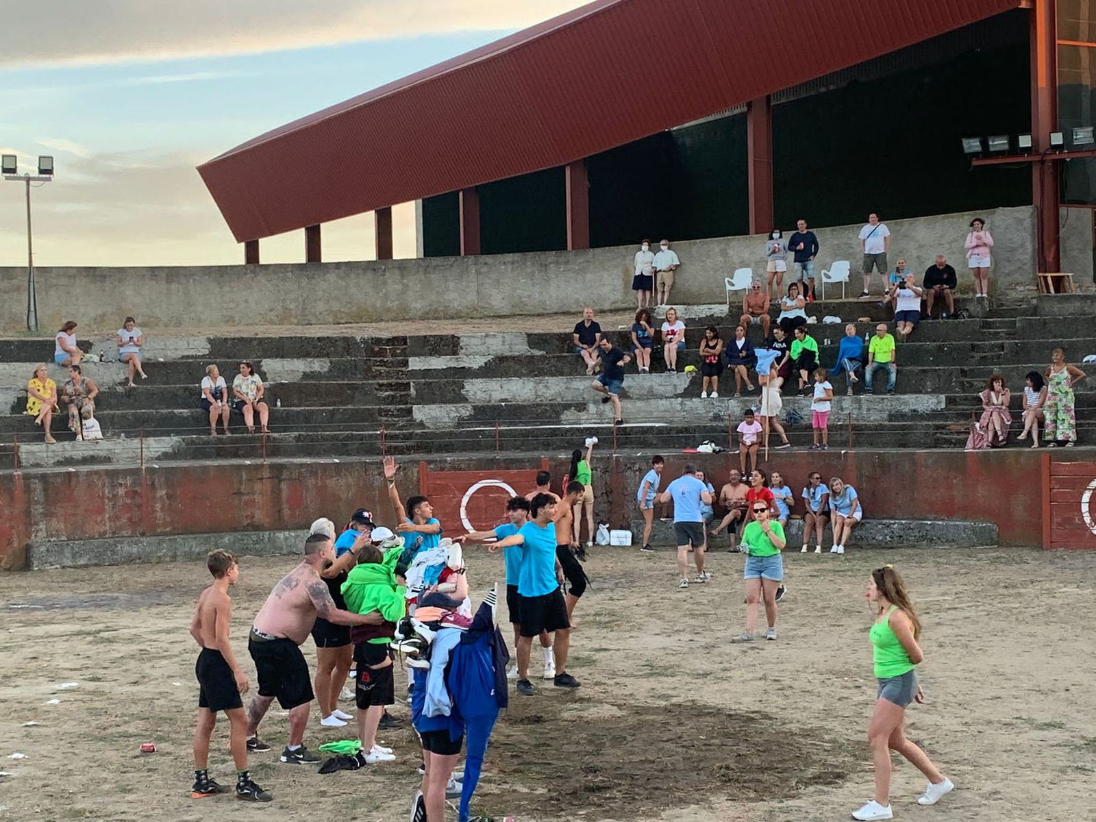 photo-2023-08-29-21-10-35-2