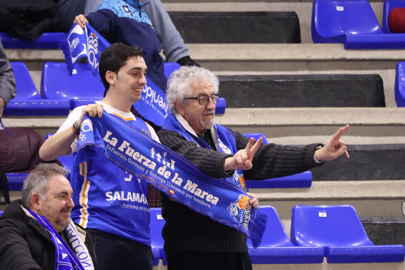 Perfumerías Avenida – Estudiantes