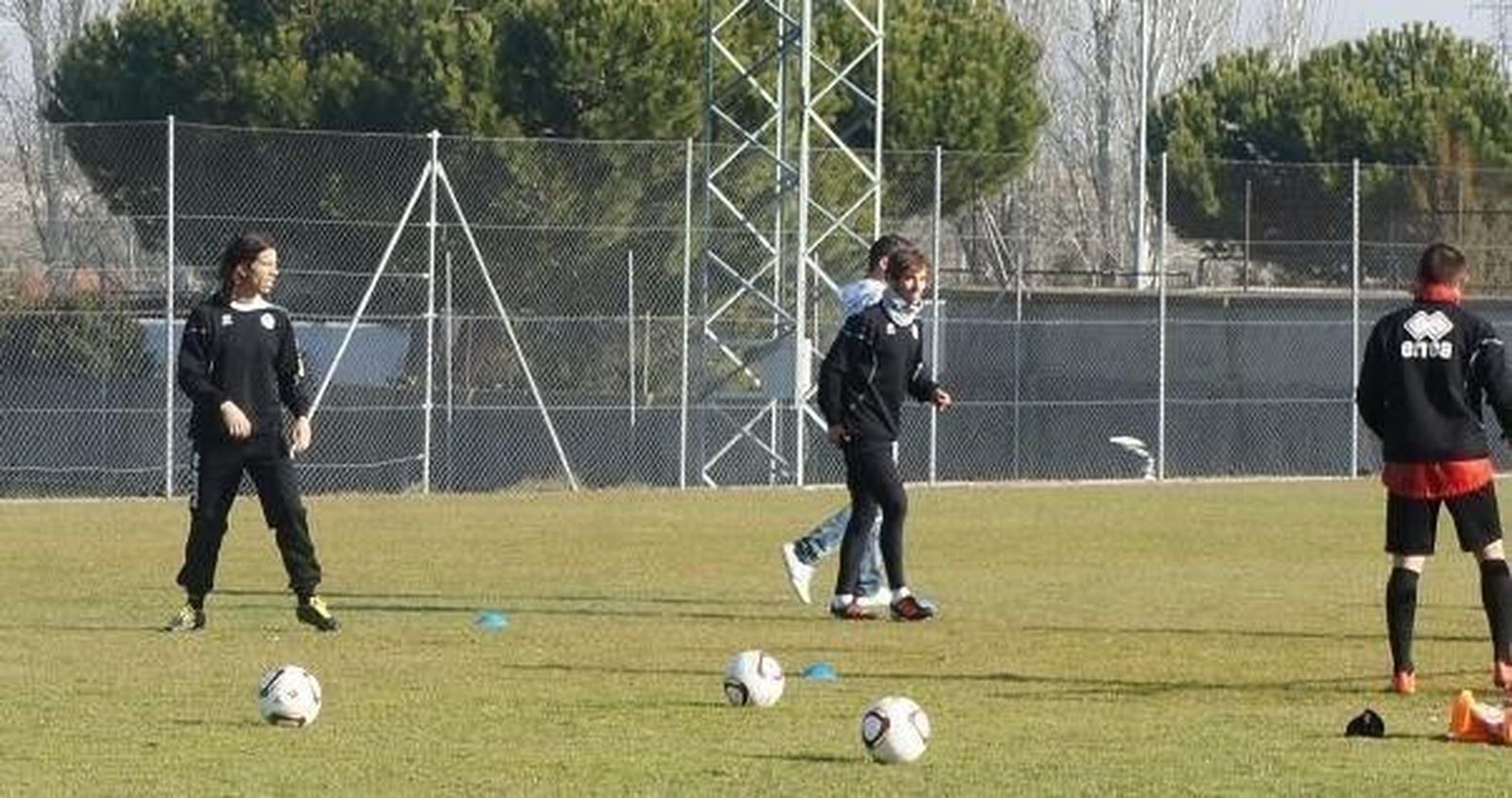 Penúltimo entrenamiento de la UDS antes del partido del domingo
