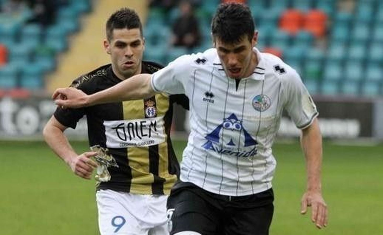 La UDS sigue a seis puntos del playoff y el Guijuelo se queda fuera del descenso