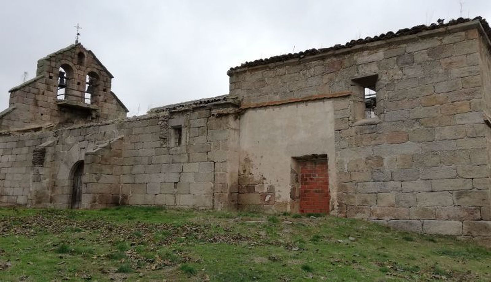 Iglesia de San Miguel, Encina de San Silvestre