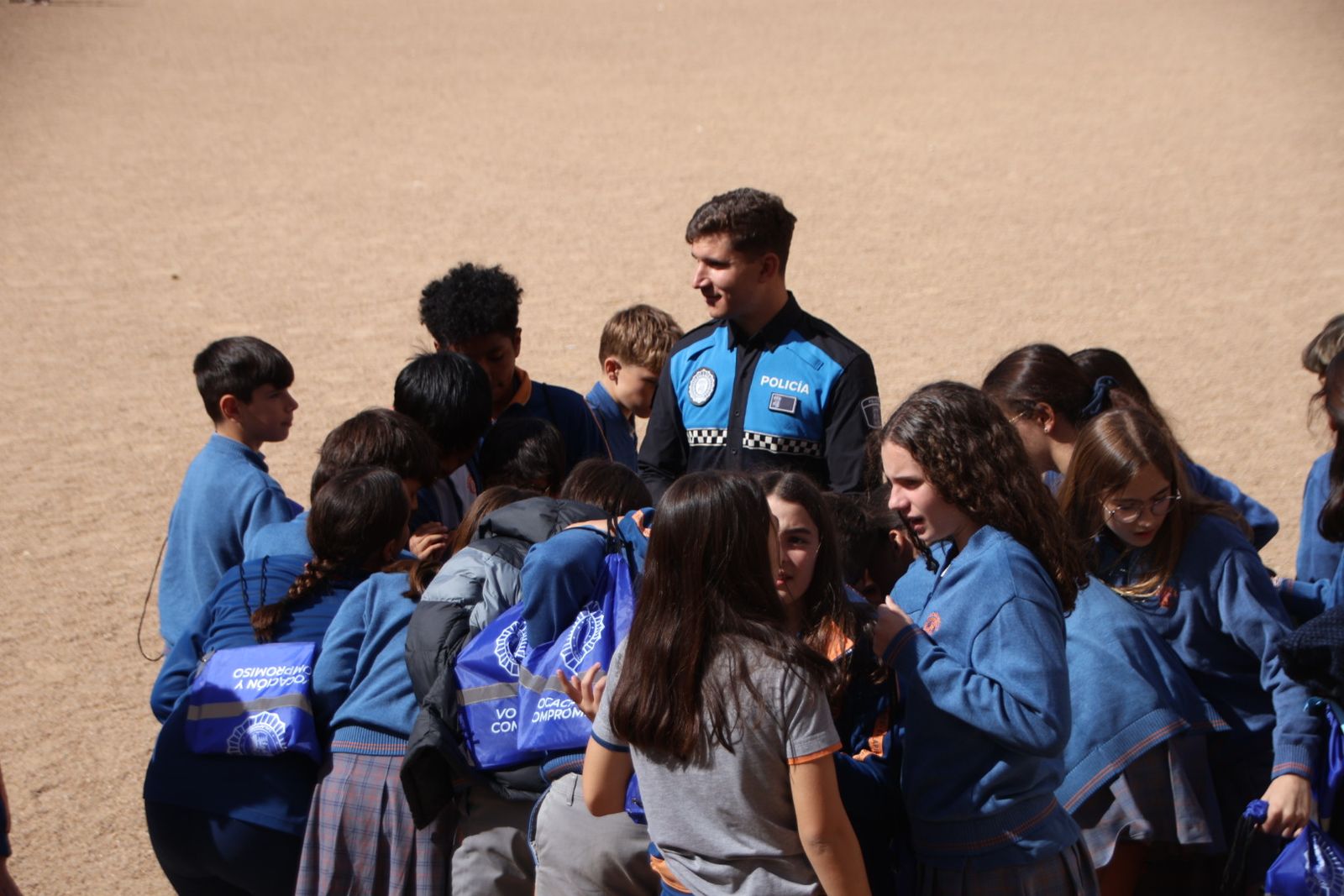 Reportaje perros Policía Local "semillas de conciencia"