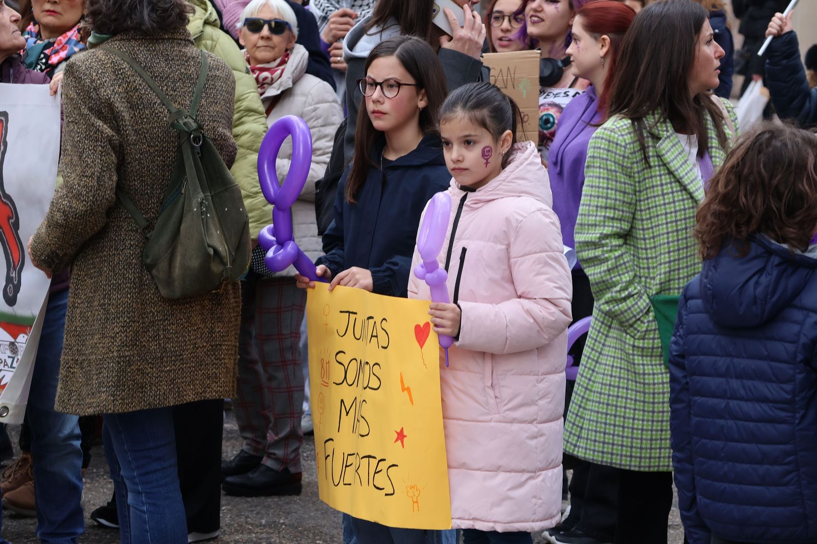 GALERÍA | La manifestación del 8M por las calles de Zamora, en imágenes