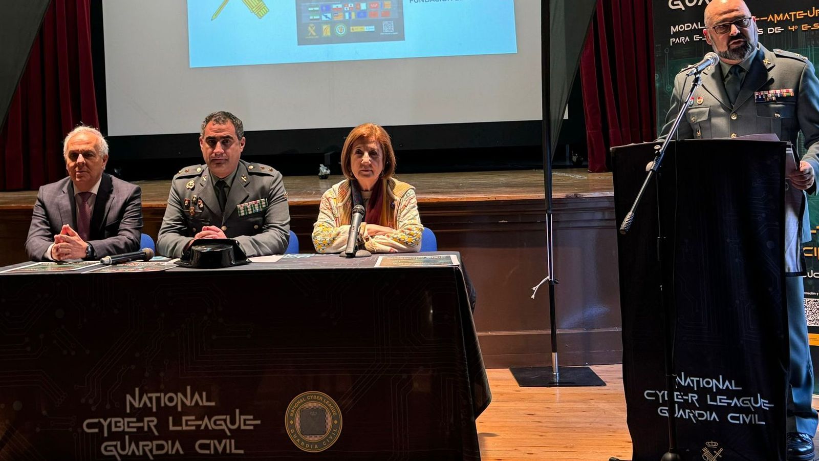 Presentación CIBERLIGA