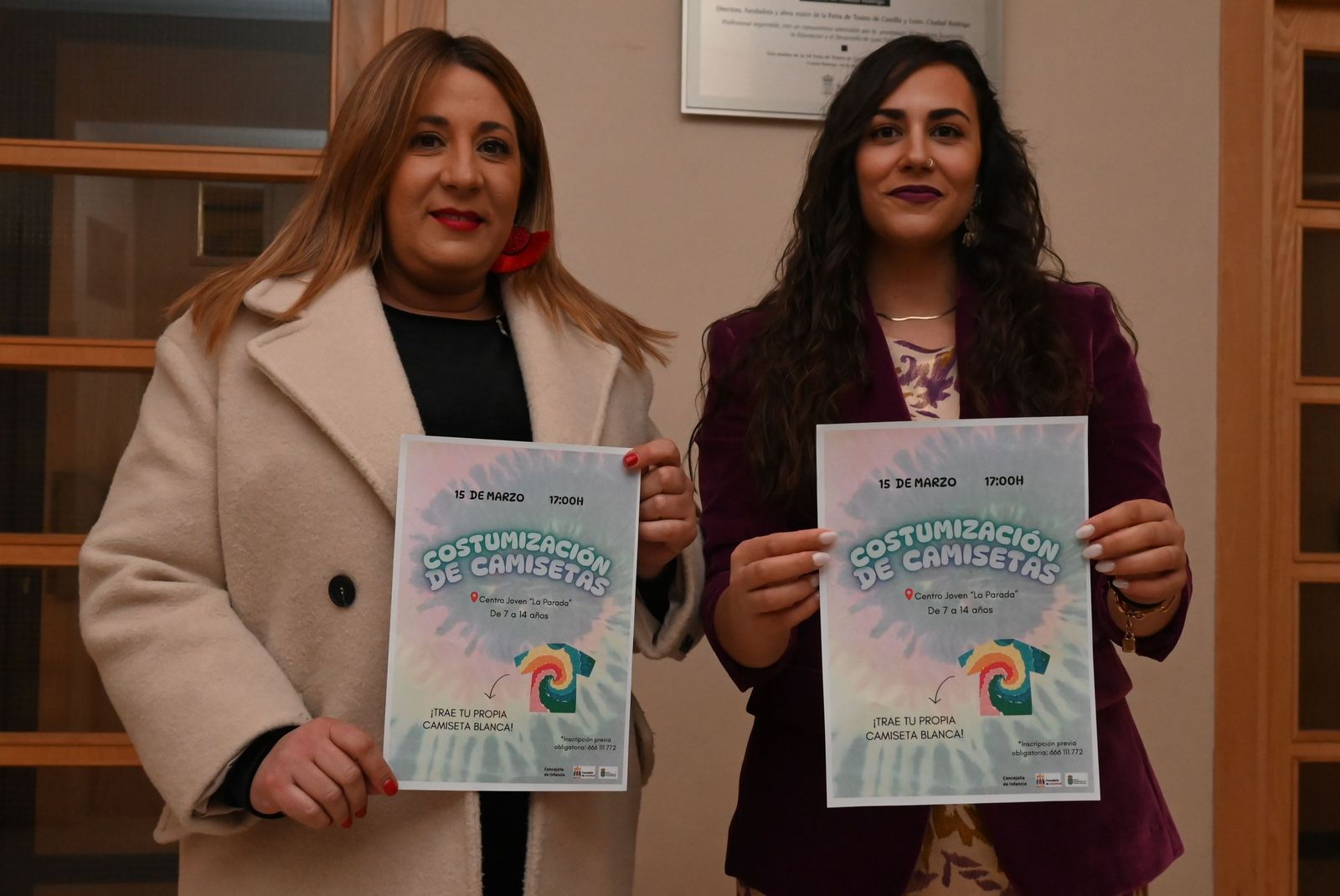 Las concejales de Ciudad Rodrigo Paola Martín Muñoz y Ana María Castaño