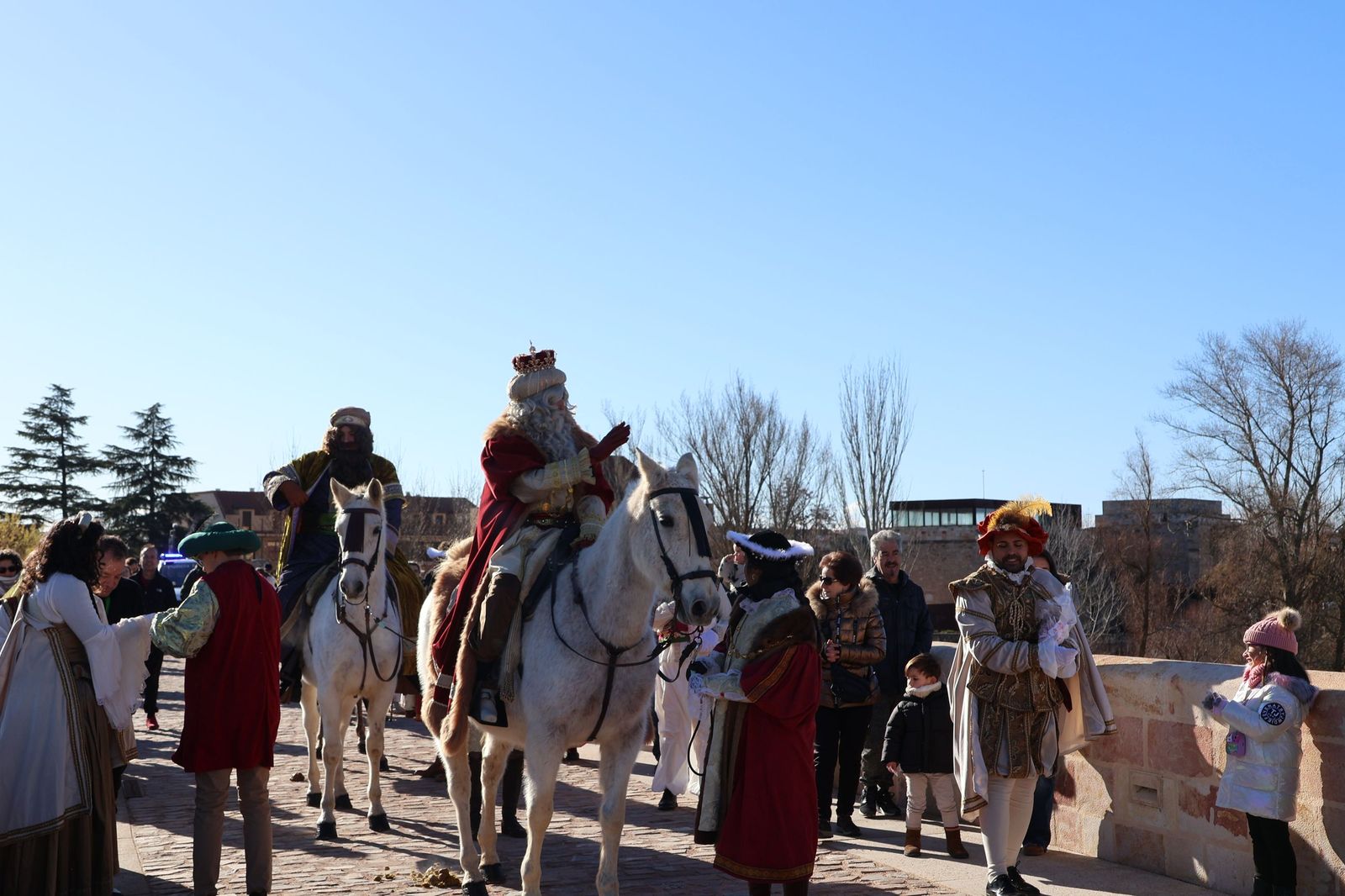 Llegada de los Reyes Magos a Zamora (19).JPG