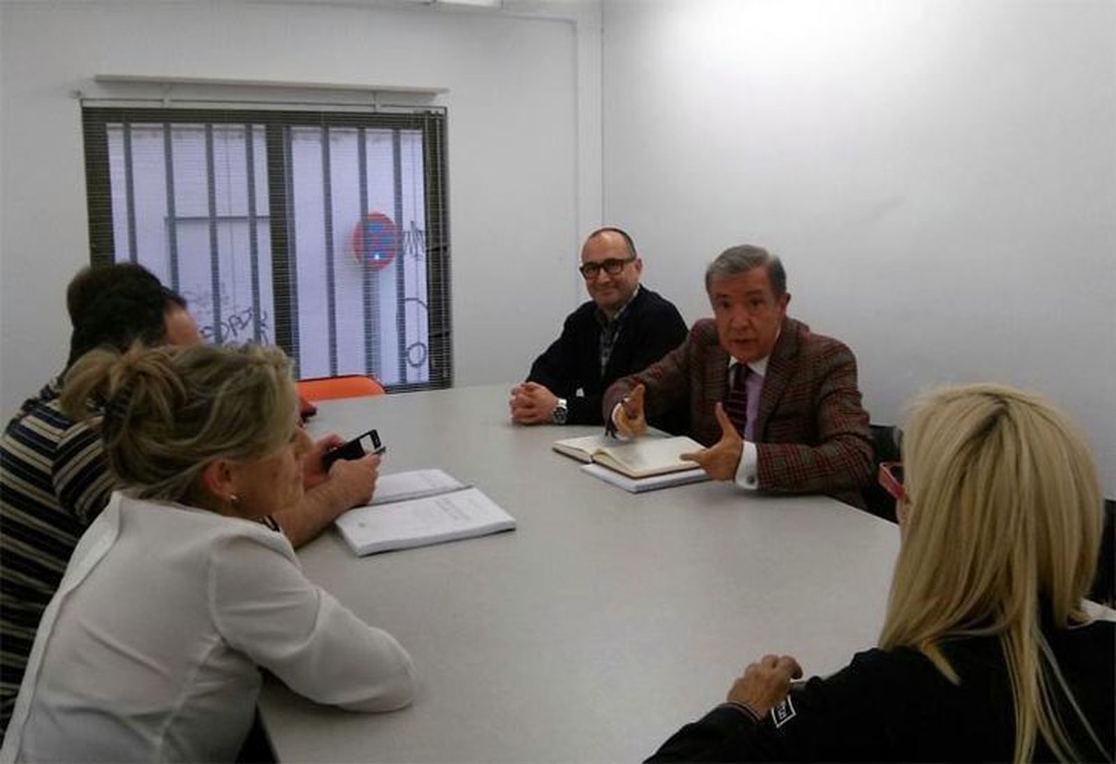 Adeiza propone la puesta en marcha de un Plan Integral para el Casco Antiguo