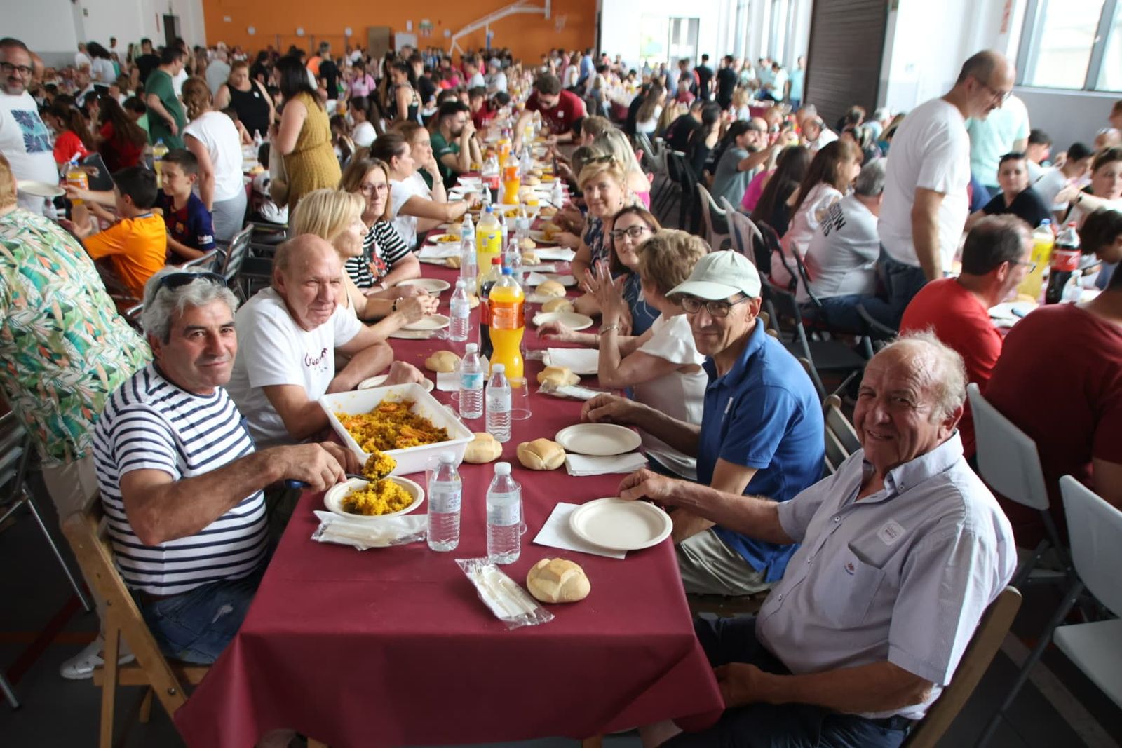 Degustación de paella en Villares de la Reina por las fiestas del Corpus Christi 2025
