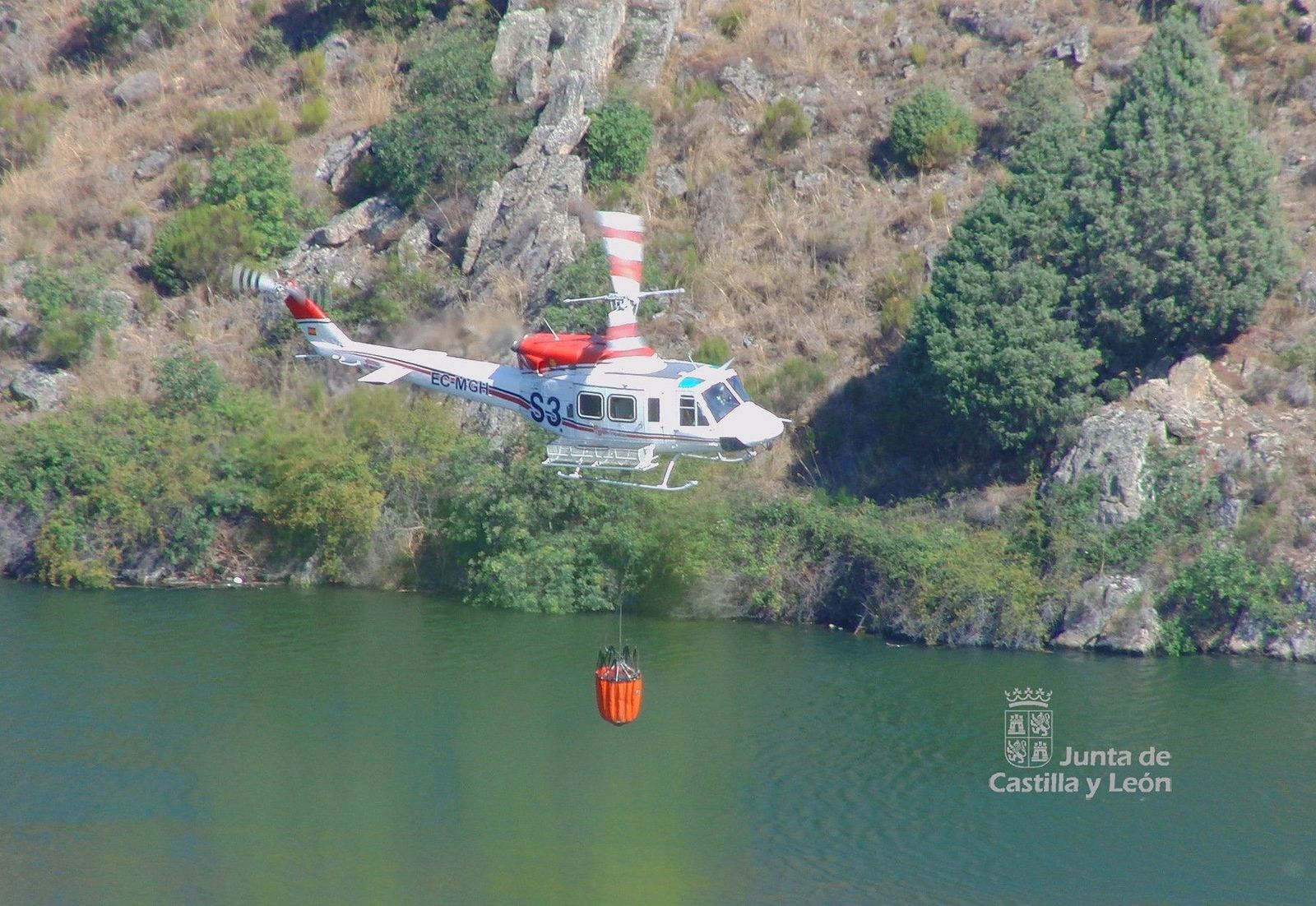 CF1A3EF4 B9B6 4980 8EDA 1BED3FA78BC7