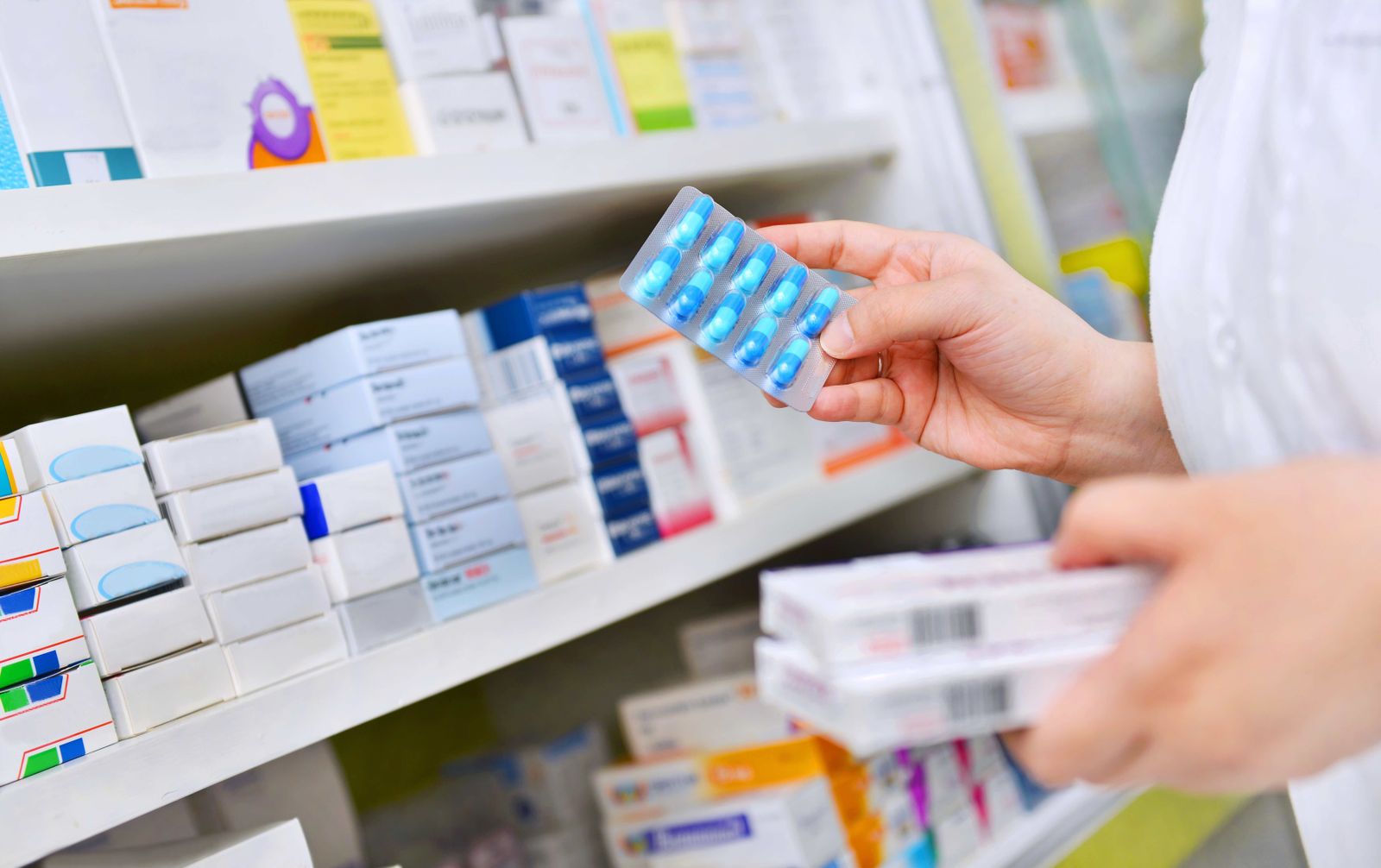 Farmacia, medicamentos. Farmacia, medicamentos.
