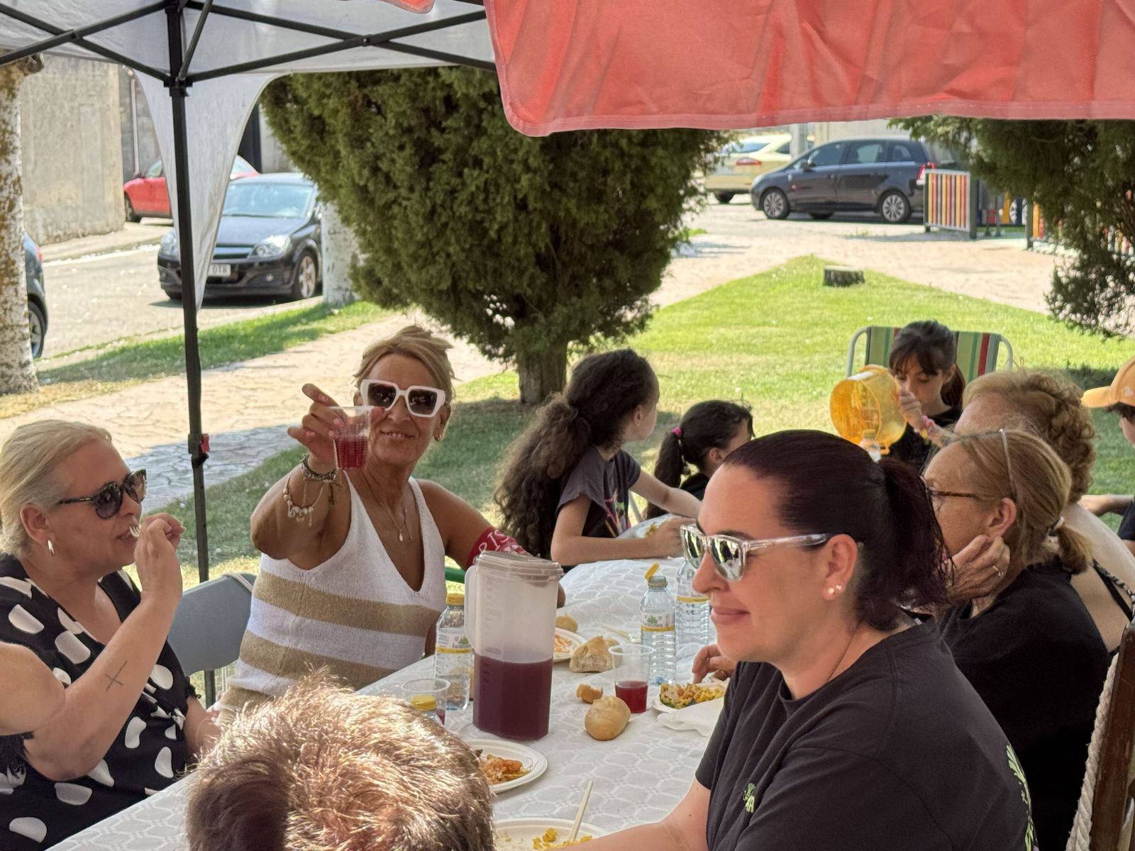 Moriscos. Degustación de la típica paella