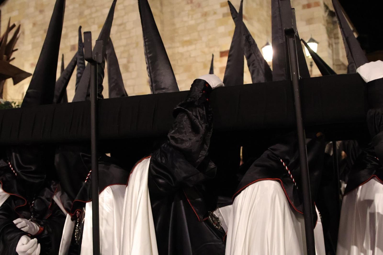 GALERÍA | Revive en imágenes la procesión de Jesús en su Tercera Caída