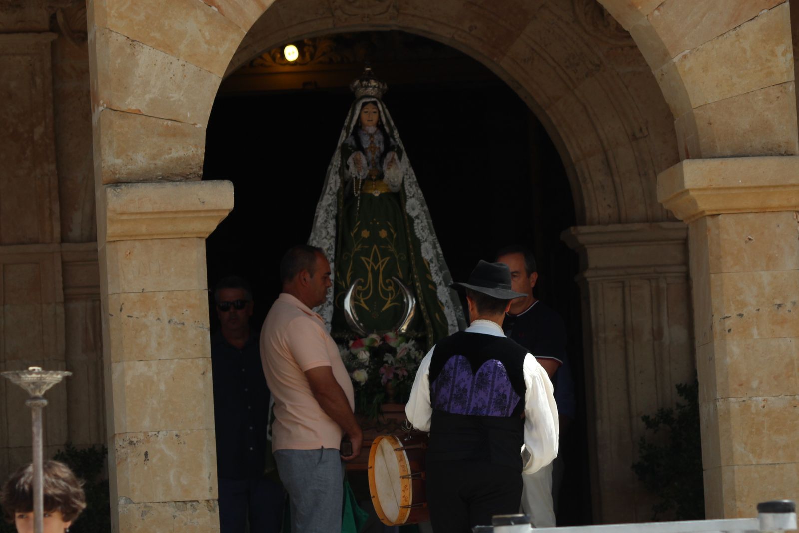 Gomecello misa y procesión