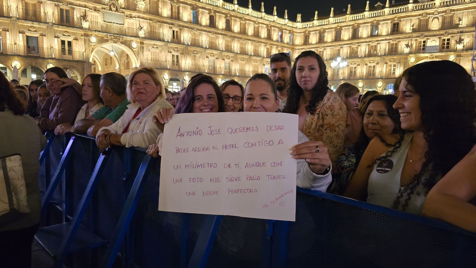 Concierto de Antonio José en la Plaza Mayor