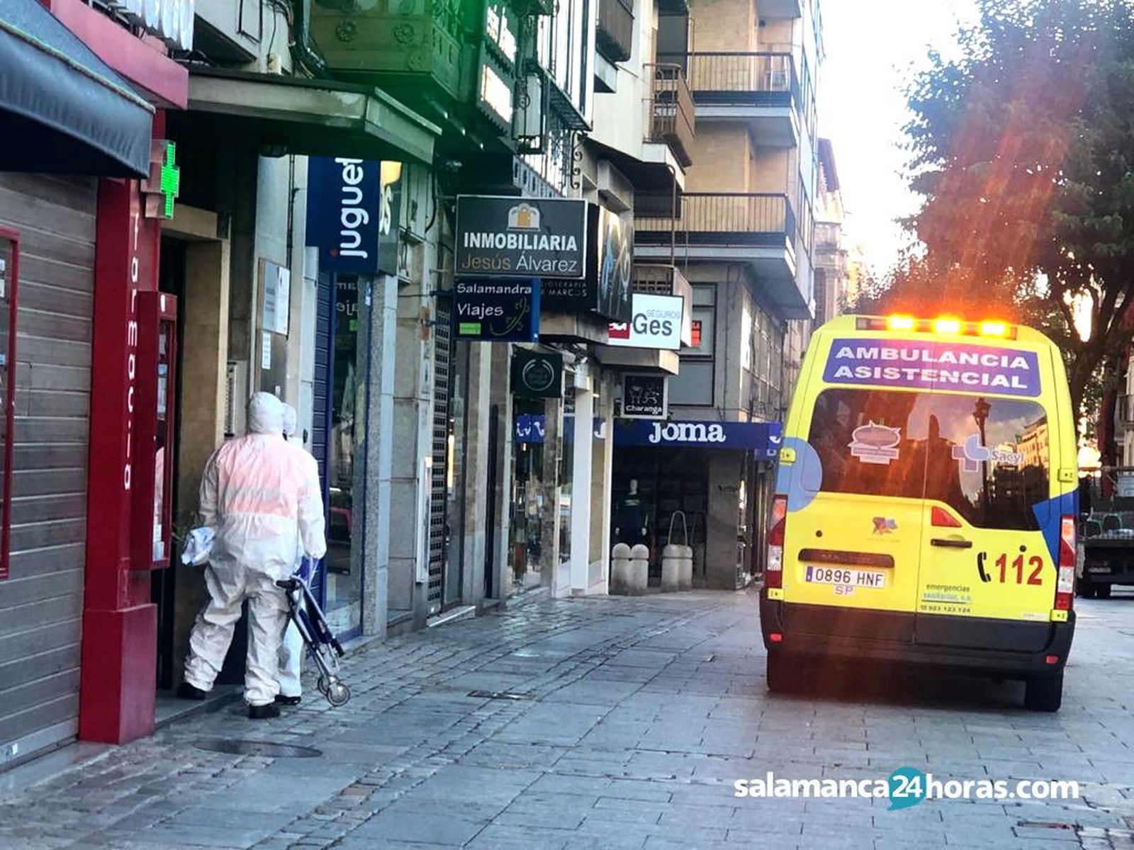 Coronavirus ambulancia calle zamora