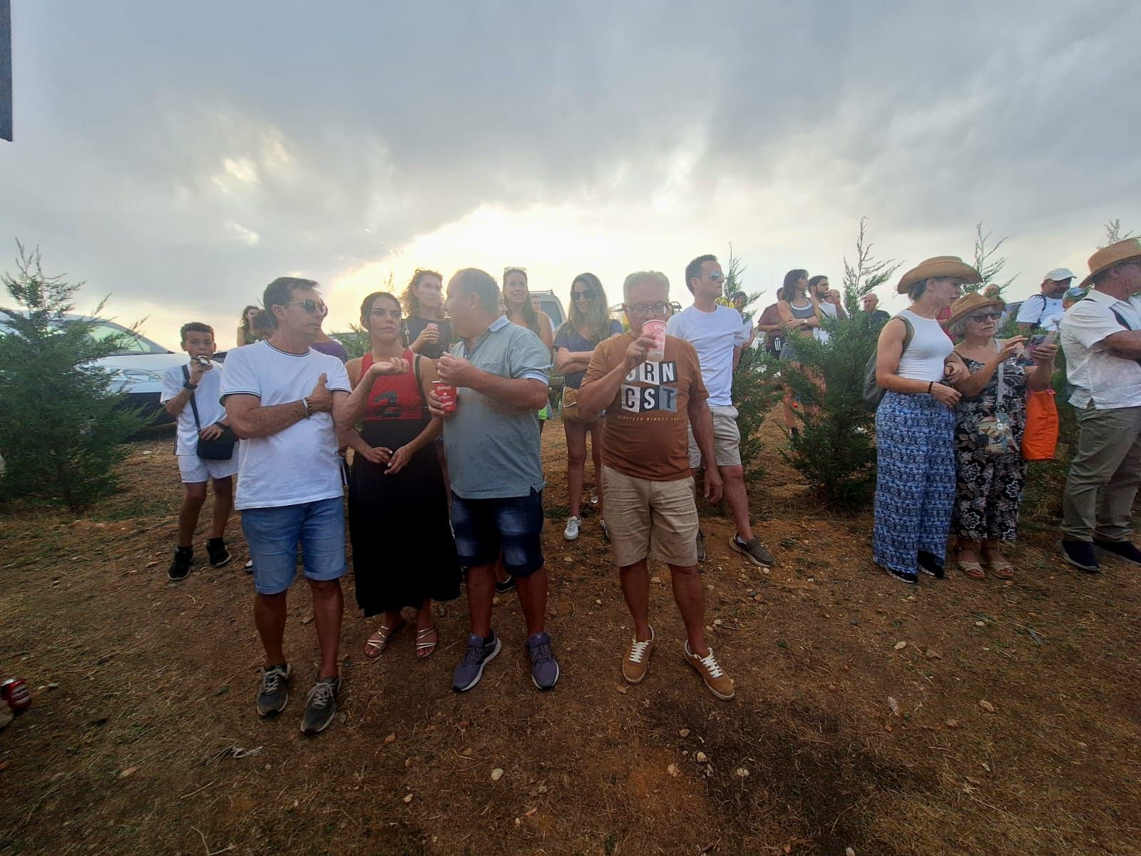 Cientos de personas disfrutan de las vaquillas de Valdelosa