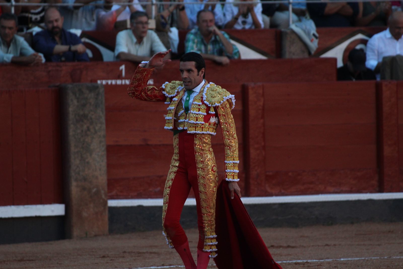 Emilio de Justo, Juan Ortega y Roca Rey inauguran el cartel de figuras en la feria de Salamanca: la corrida de Garcigrande en imágenes