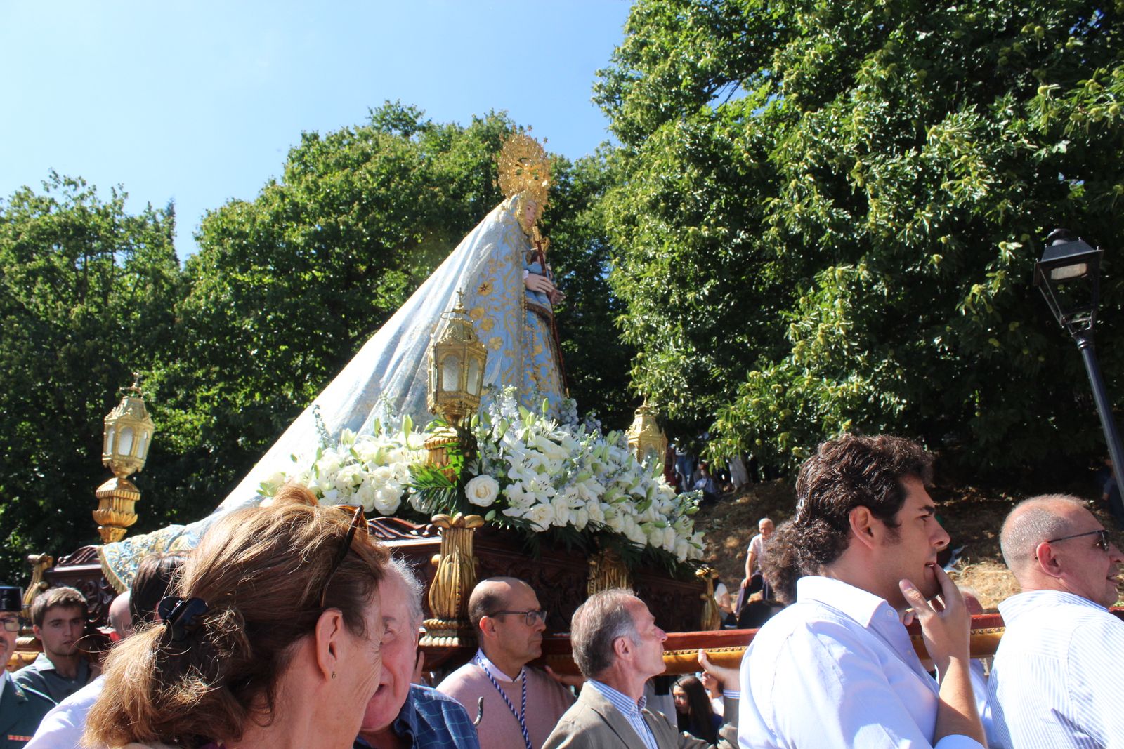 Béjar, misa y procesión en el santuario de Nuestra Señora del Castañar