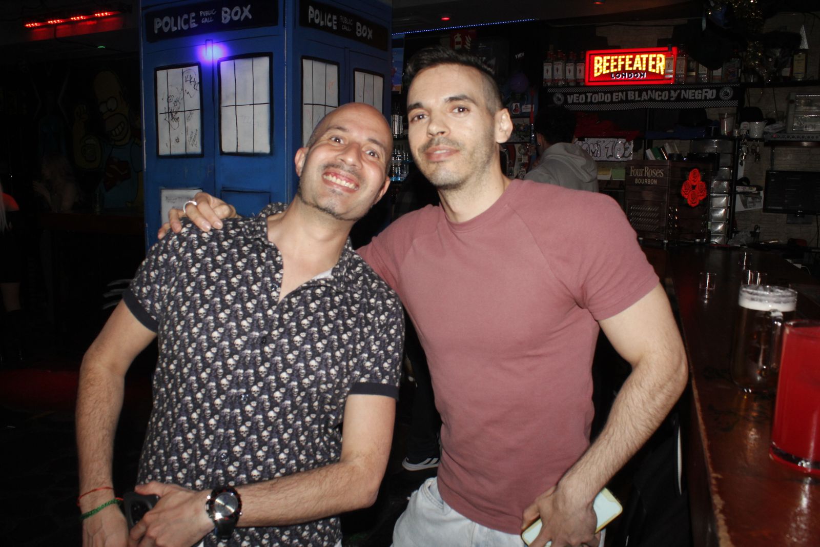 Salamanca de noche, jueves 17 de abril