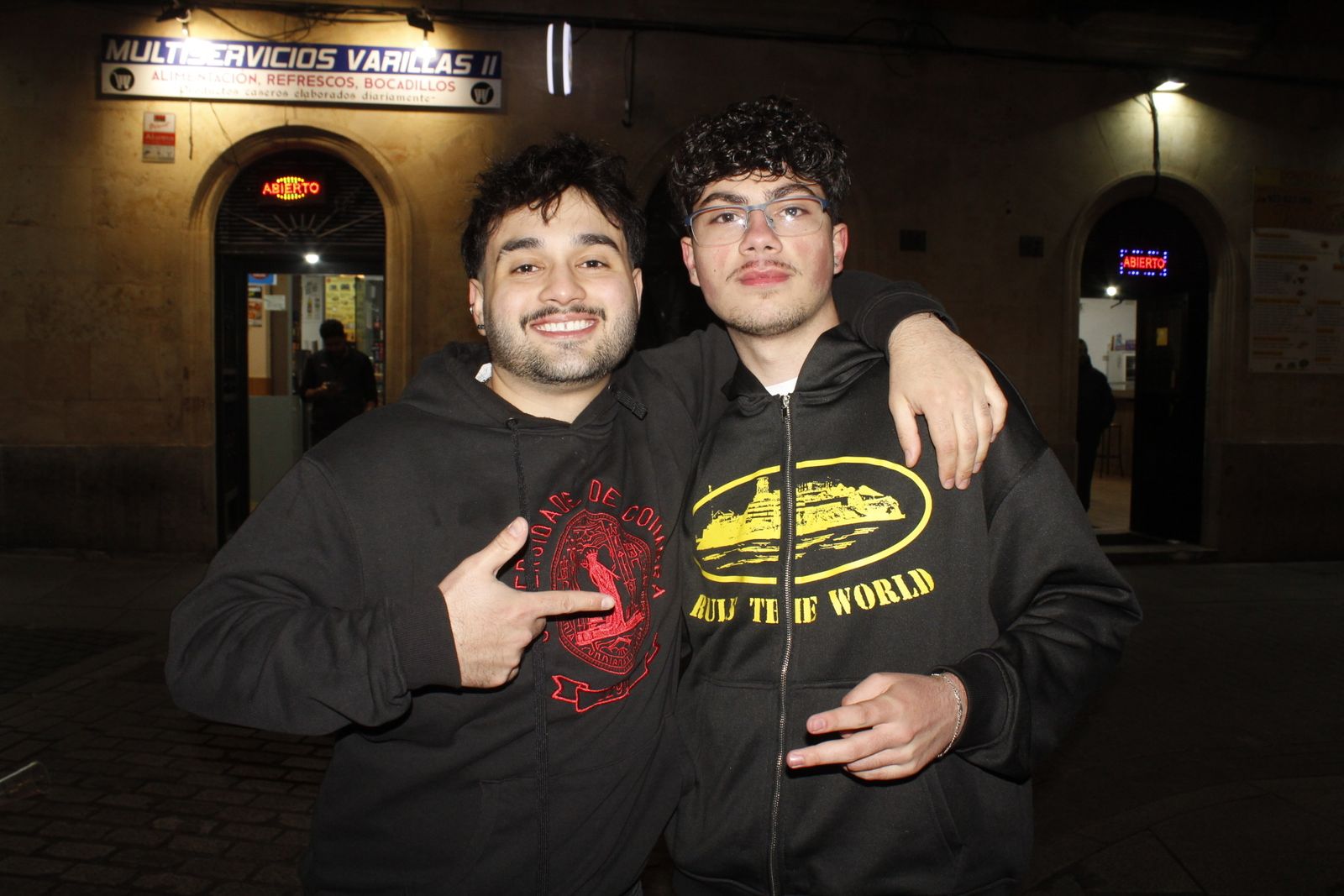 Salamanca de noche, sabado 28 de marzo