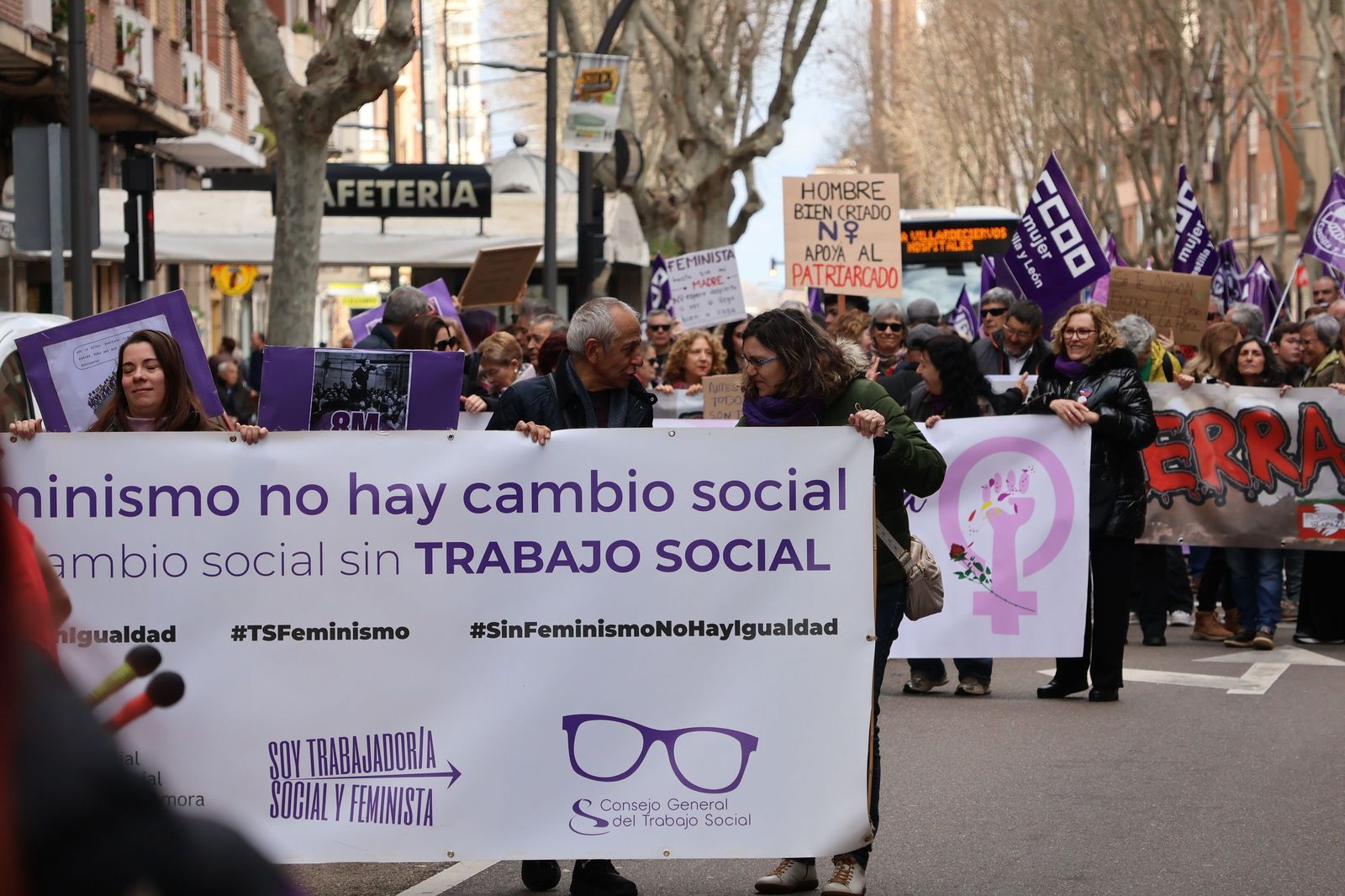 GALERÍA | La manifestación del 8M por las calles de Zamora, en imágenes