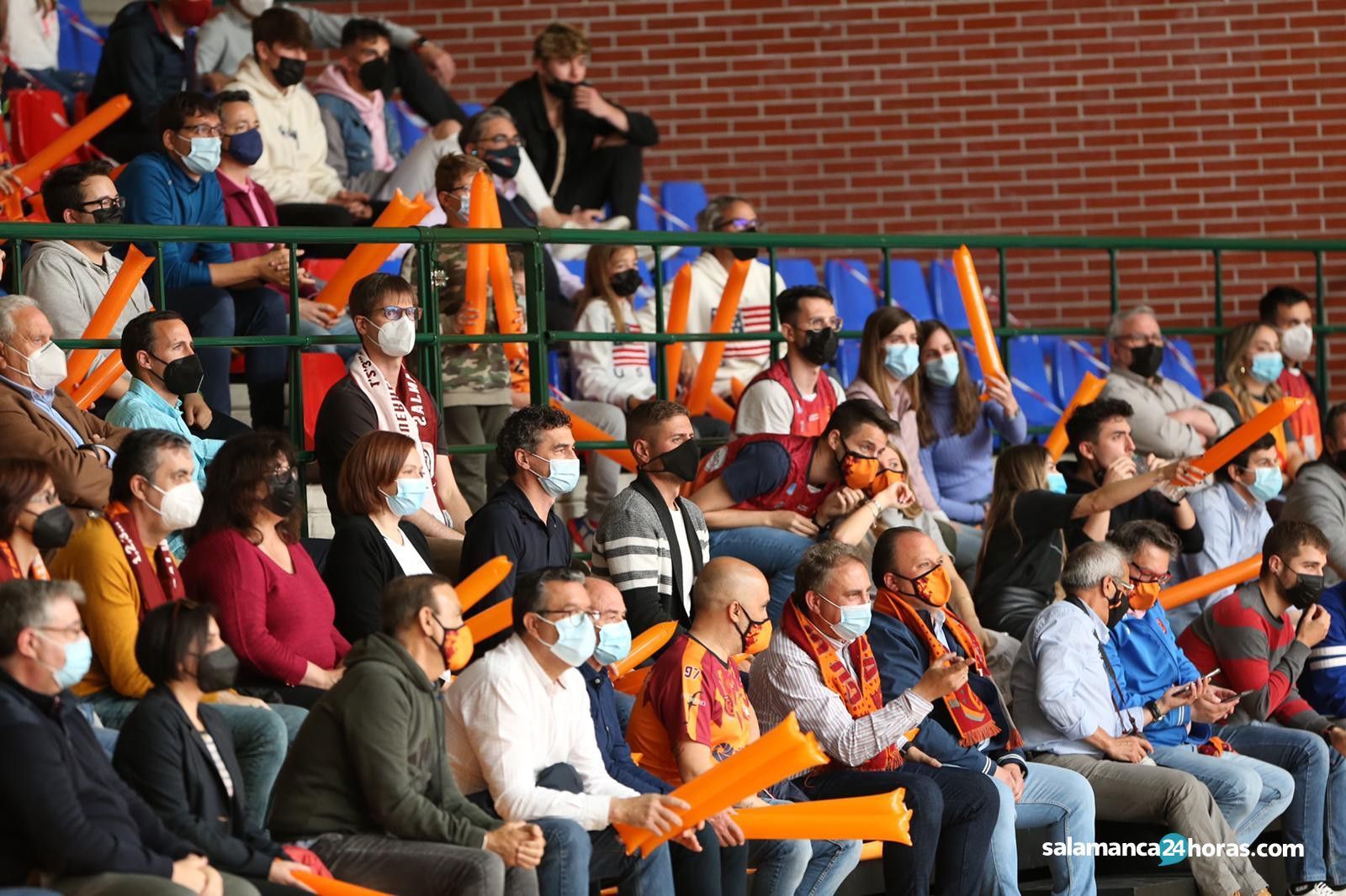 Afición del CD Carbajosa Basket / FOTO SALAMANCA24HORAS.COM