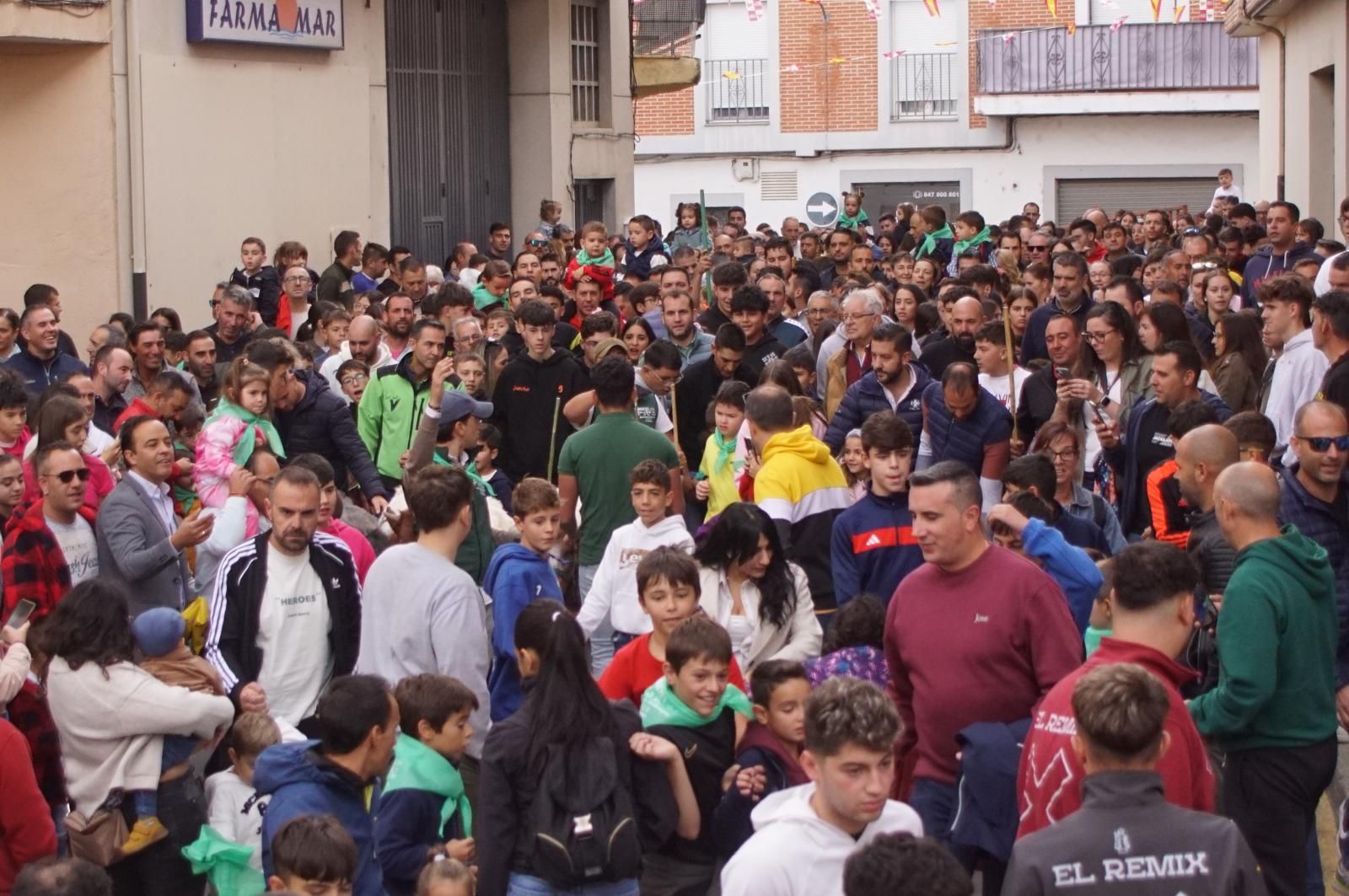 Alba de Tormes celebra un encierro, capea y encierro de minibueyes
